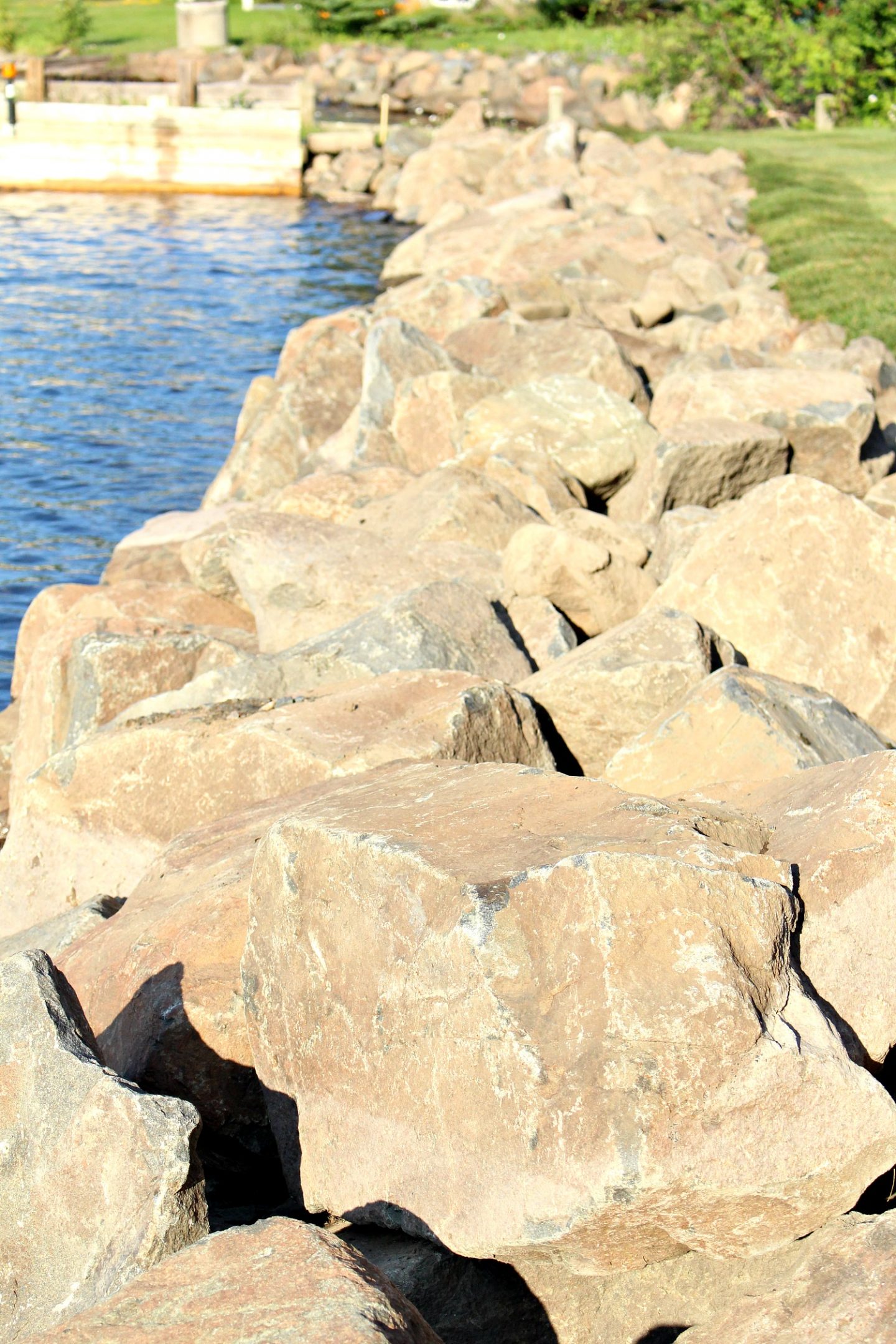 Stone Shore Erosion Structure: How to Save a Lakefront Lawn from Shore Erosion