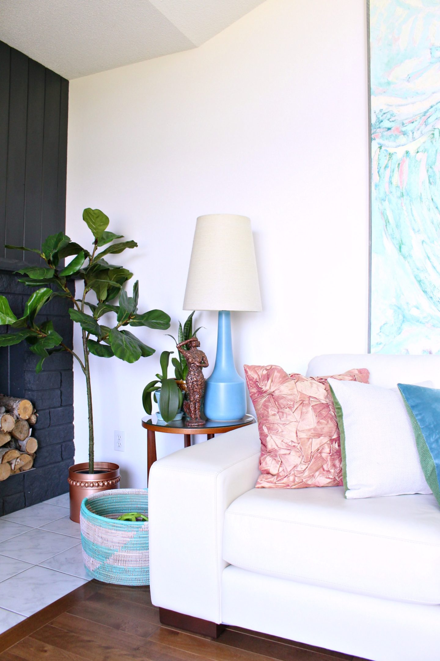 2 Beautiful Copper Spray Paint Makeovers | The BEST Copper Spray Paint. Copper Planter DIY. 