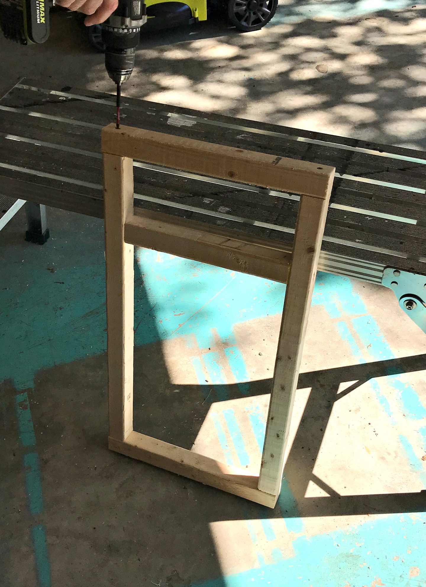 Beginner DIY Wood Bench Project for Outdoors | Easy DIY Bench with Minimal Tools (Sponsored by The Home Depot Canada)