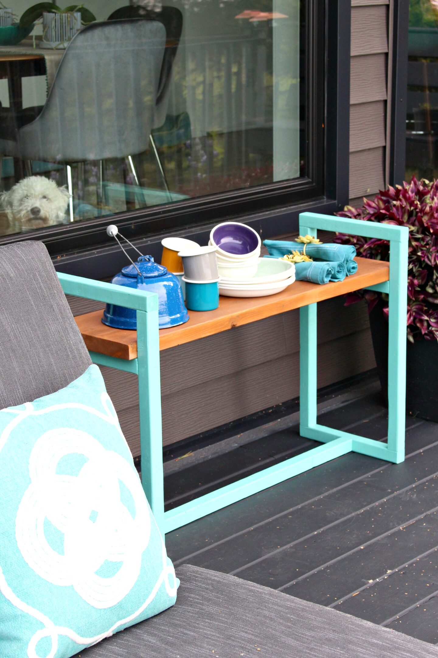 Beginner DIY Wood Bench Project for Outdoors | Easy DIY Bench with Minimal Tools (Sponsored by The Home Depot Canada)