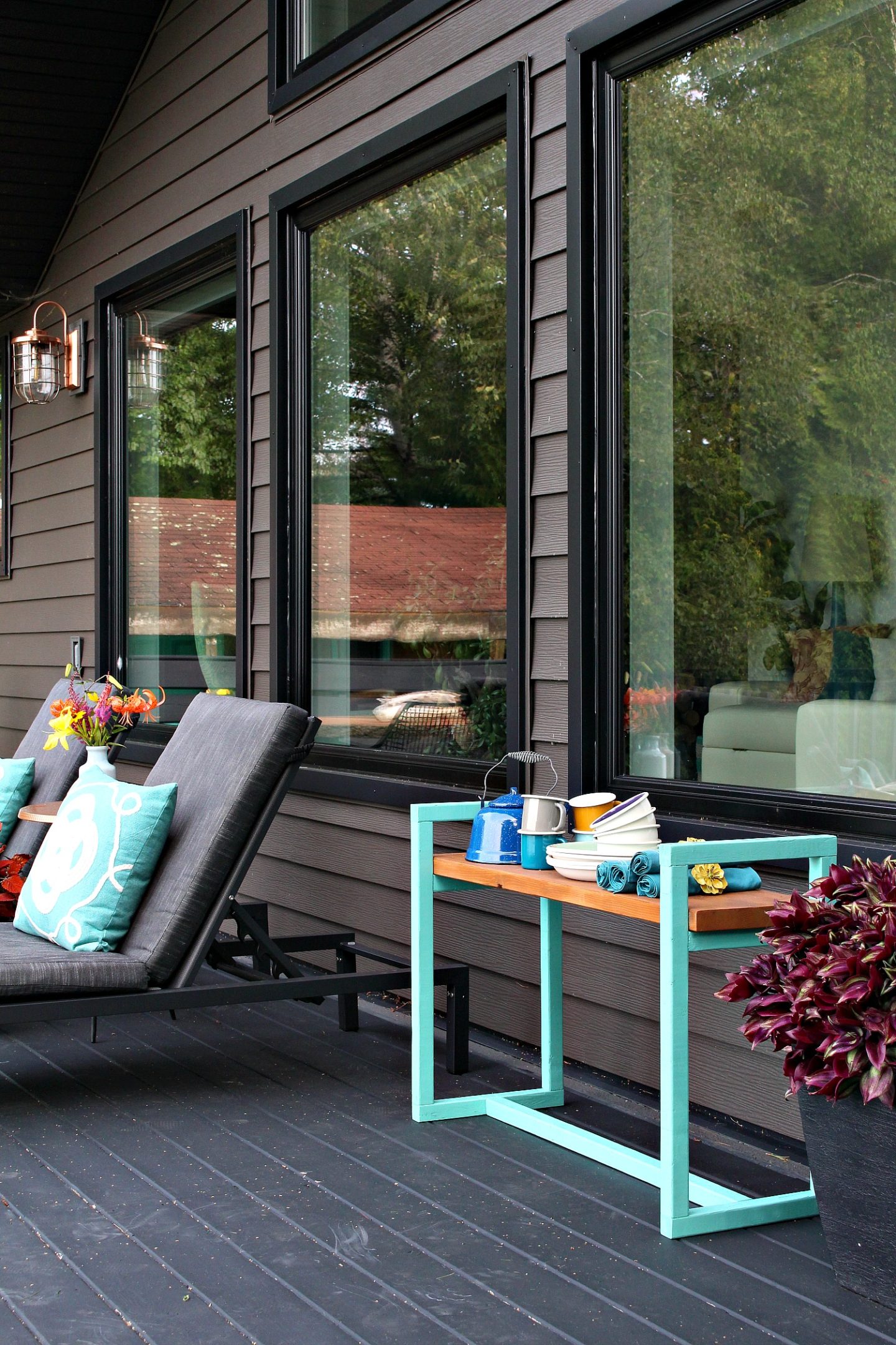 Beginner DIY Wood Bench Project for Outdoors | Easy DIY Bench with Minimal Tools (Sponsored by The Home Depot Canada)