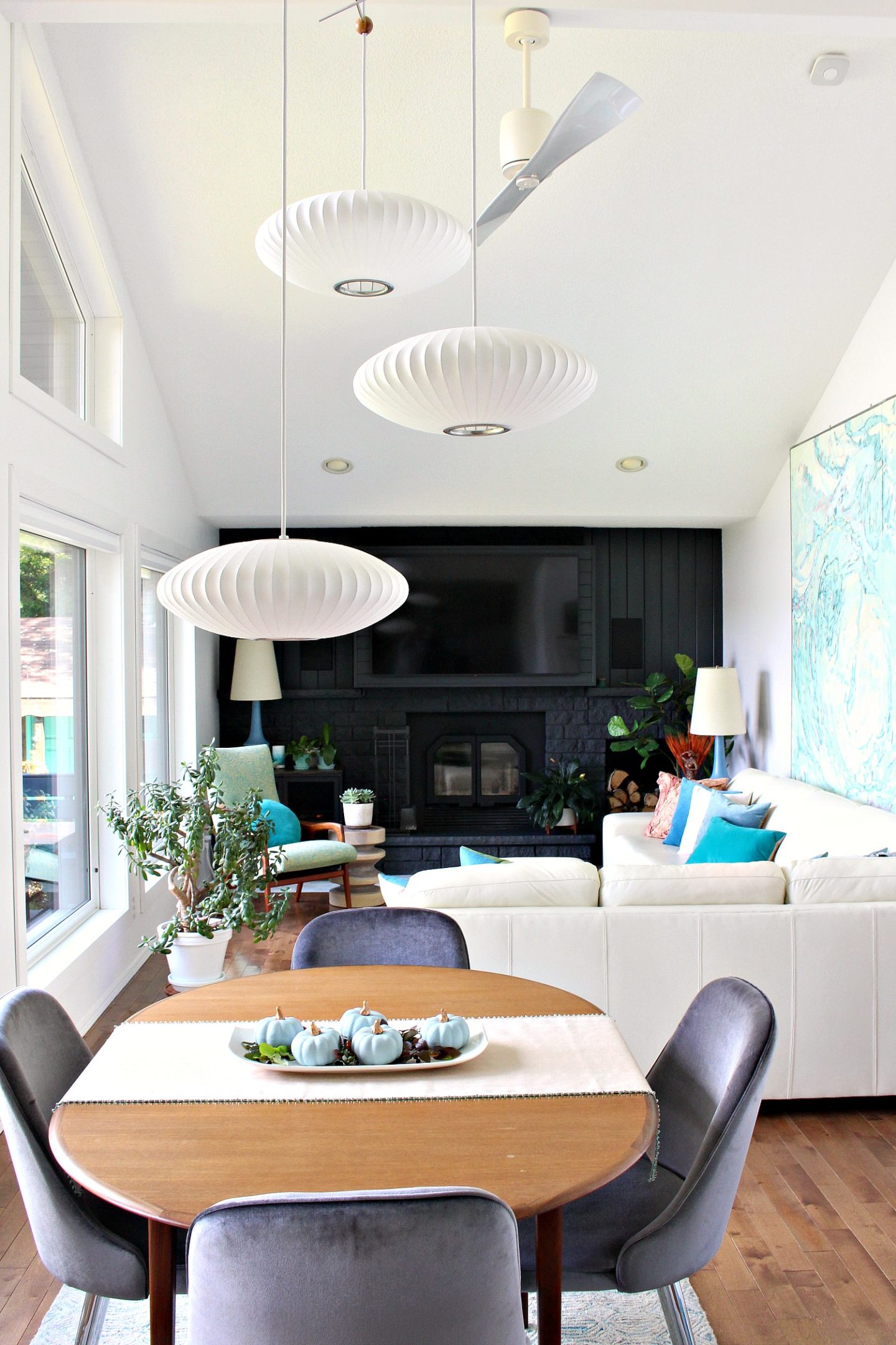 DIY Chalk Painted Pumpkins | Make Blue/Grey Heirloom Pumpkins!