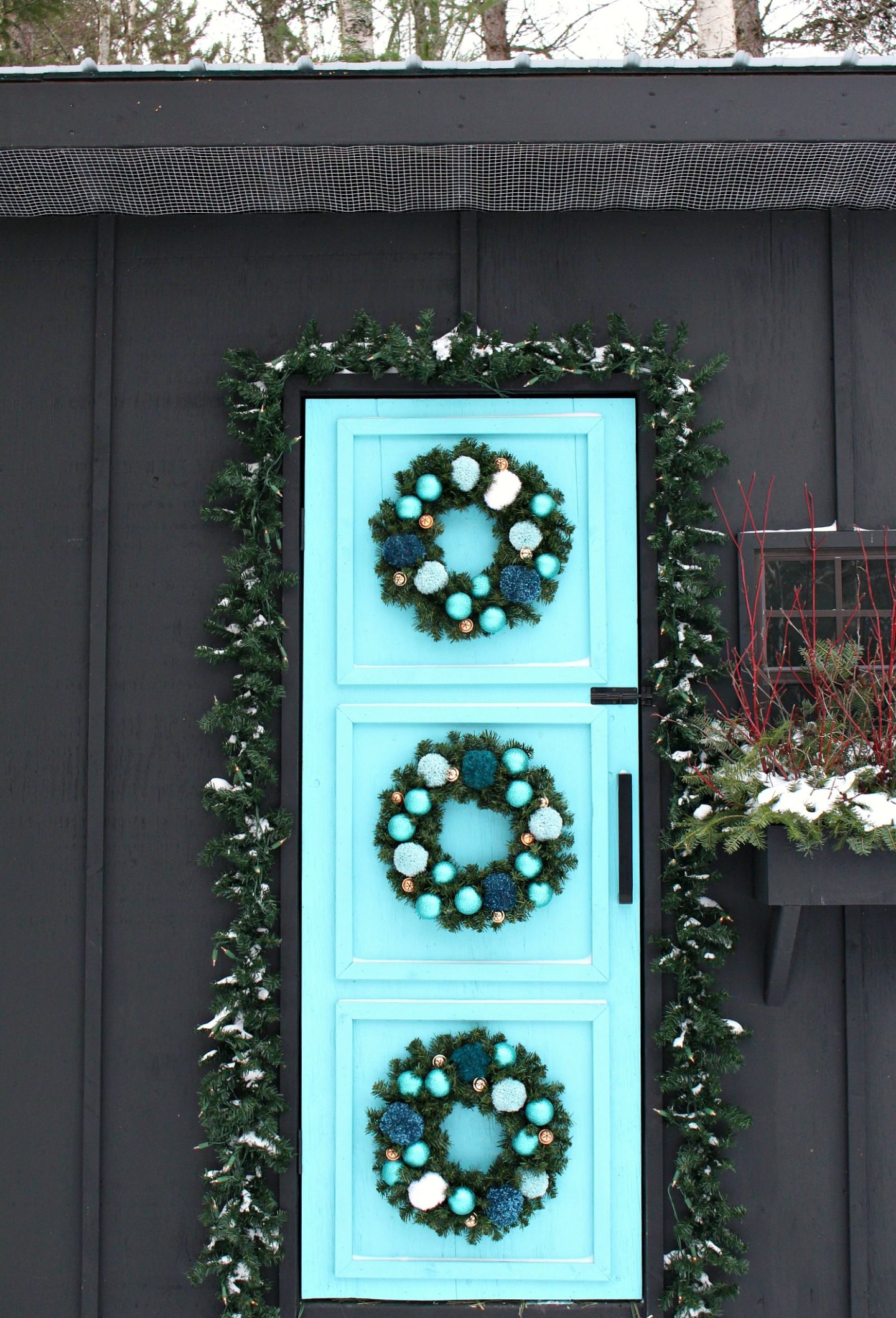 Easy DIY Pom Pom Wreath + My Holiday Chicken Coop Decor