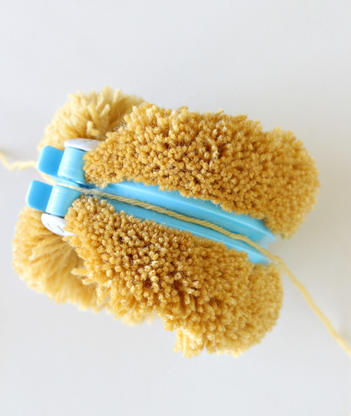 How to Make a Pom Pom