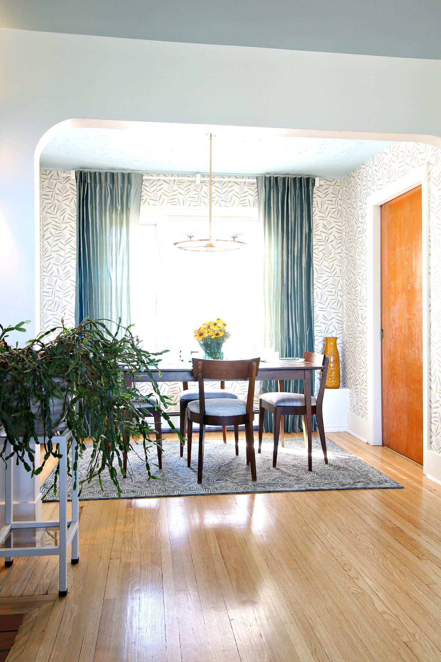 Lake Inspired Dining Room Decor