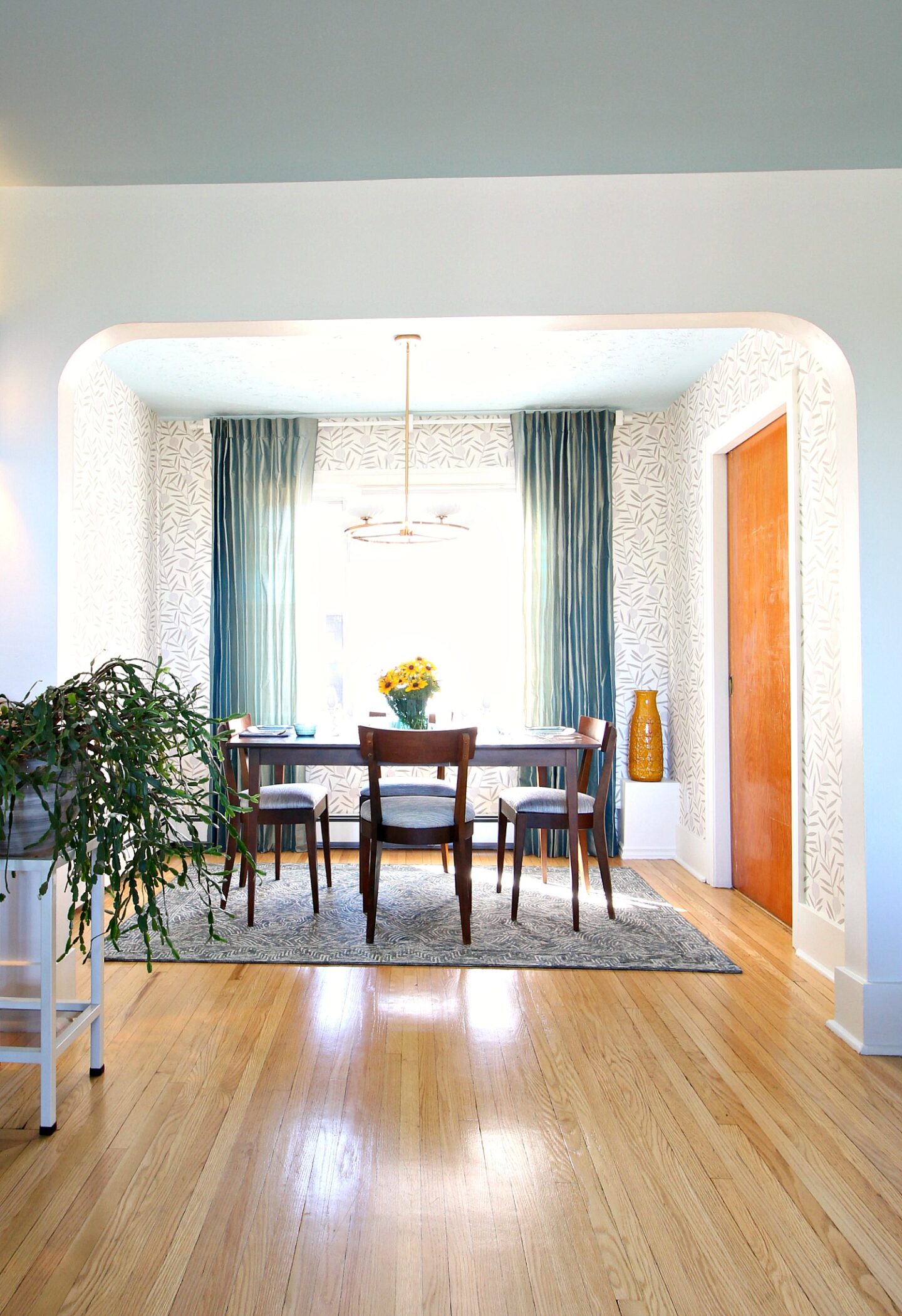 Hygge & West Bloom Taupe Wallpaper