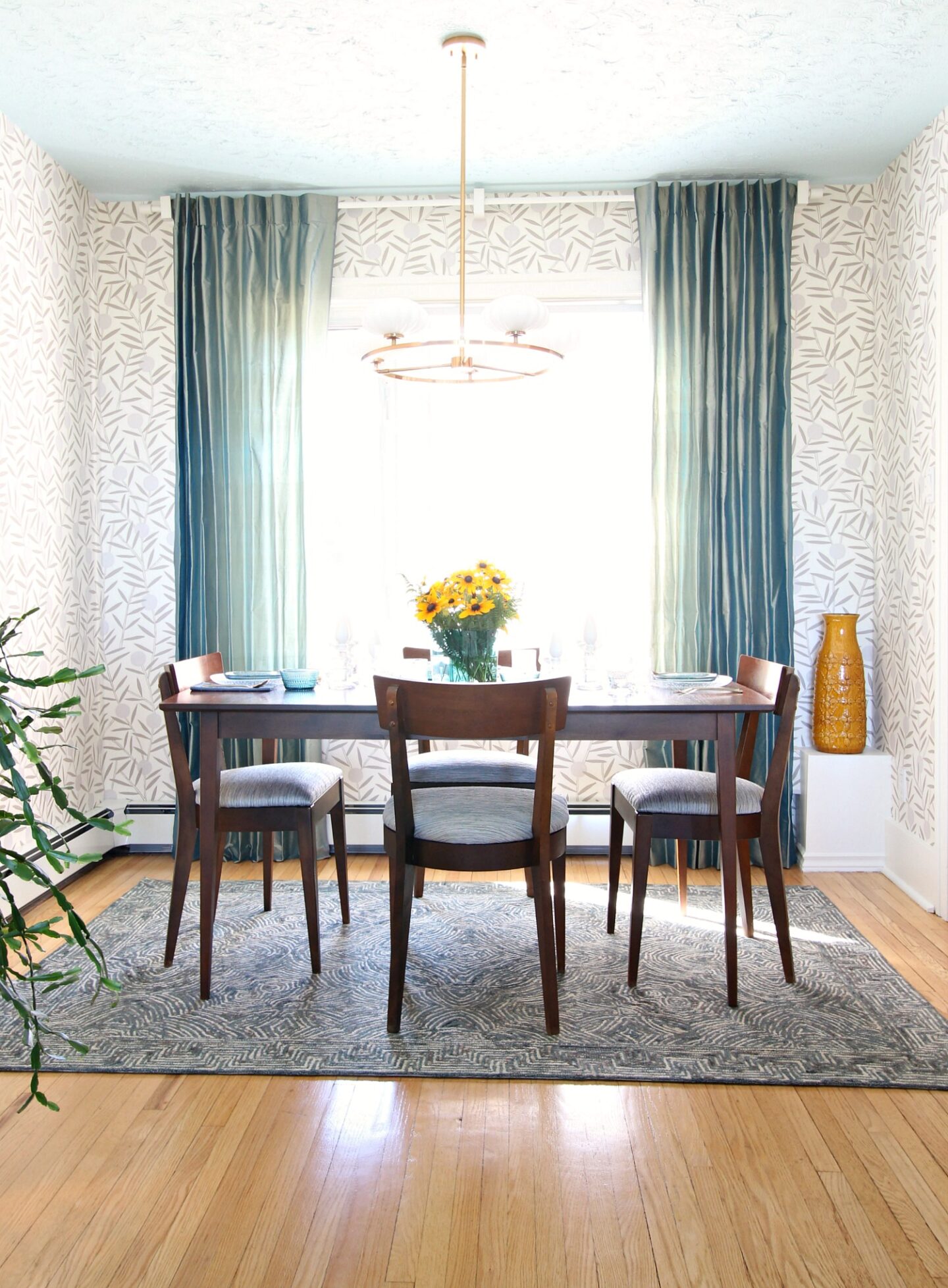 Glam Vintage Dining Room Makeover