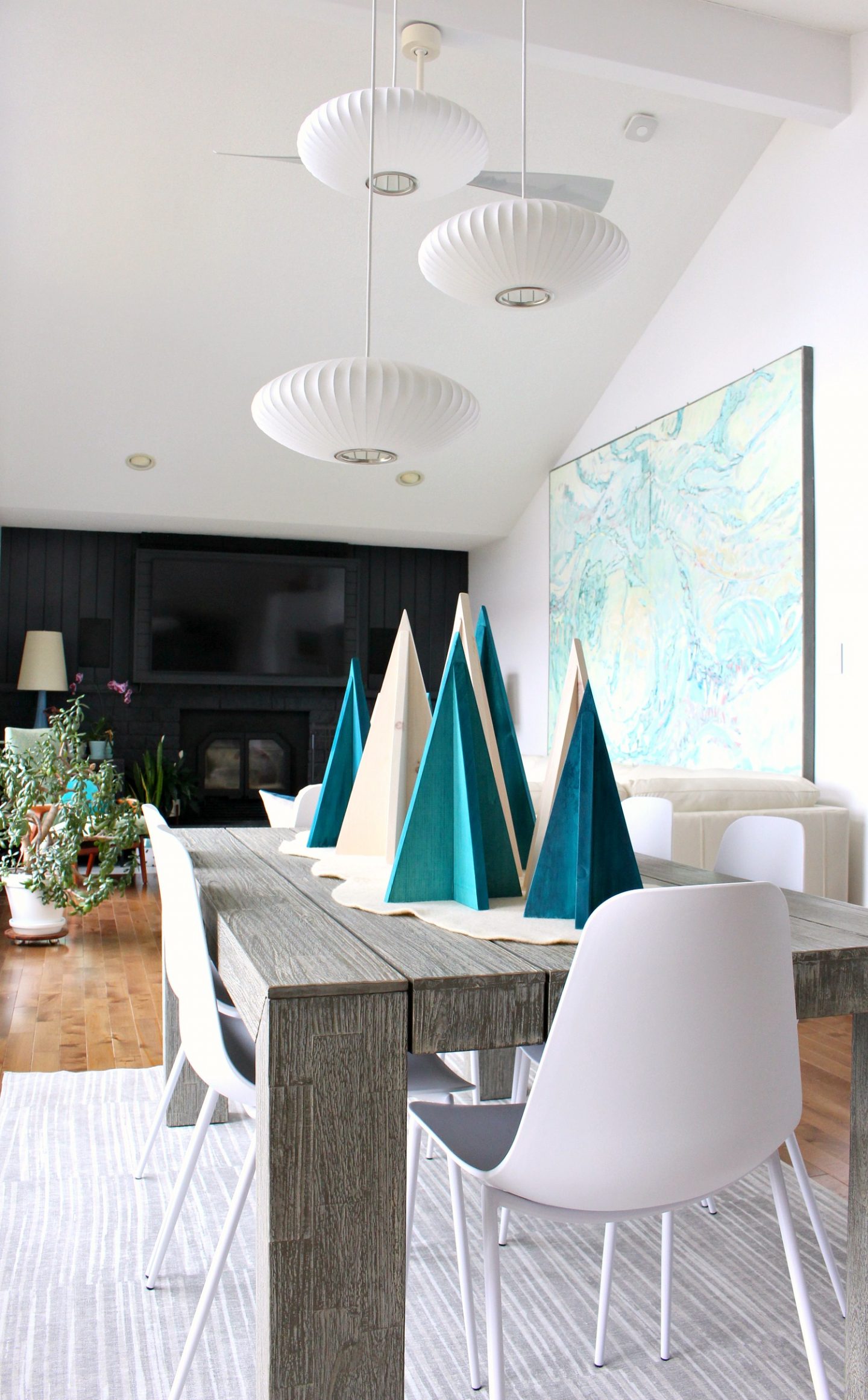 DIY Wood Christmas Trees - Make Your Own Wood Tabletop Trees!