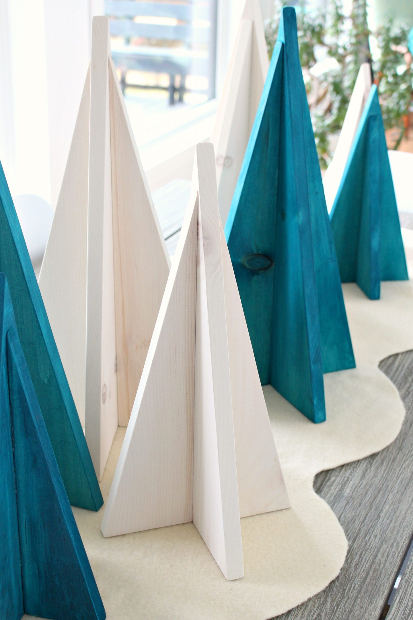 DIY Wood Christmas Trees