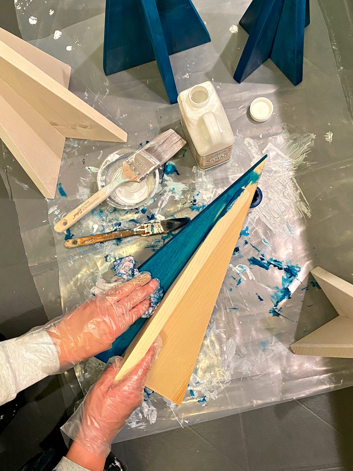 Saman Turquoise Wood Stain