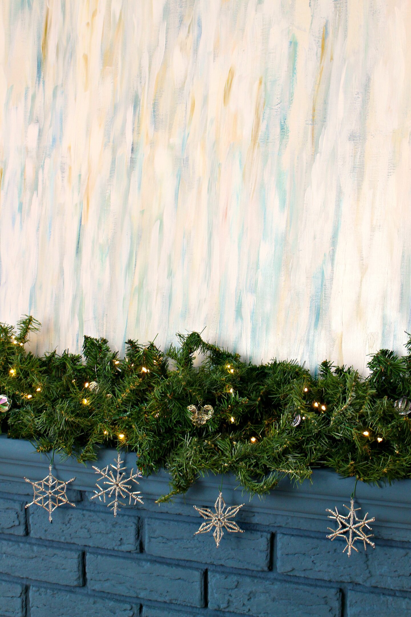 Snow Themed Mantel Decorating