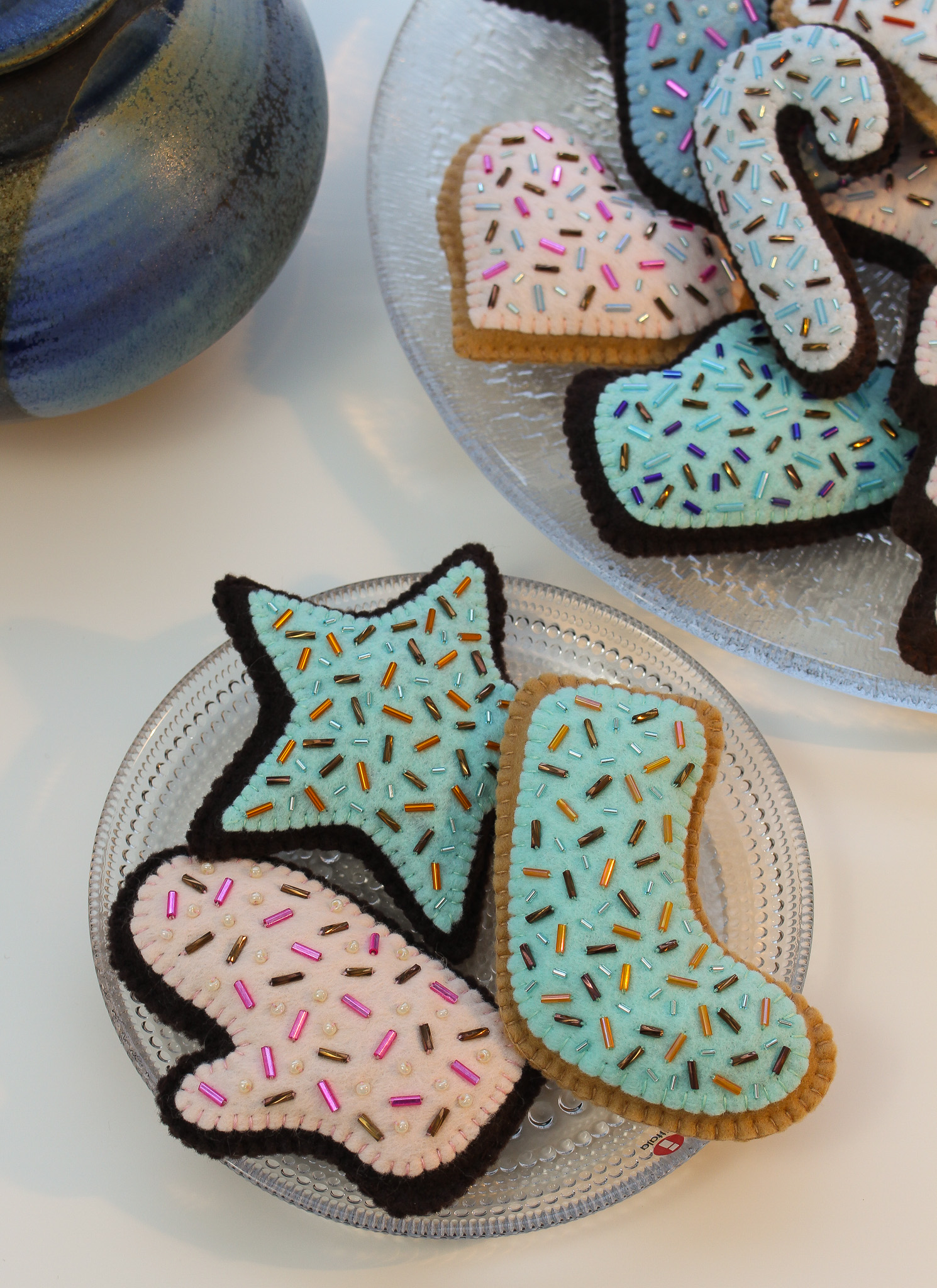 DIY Felt Cookie Ornament