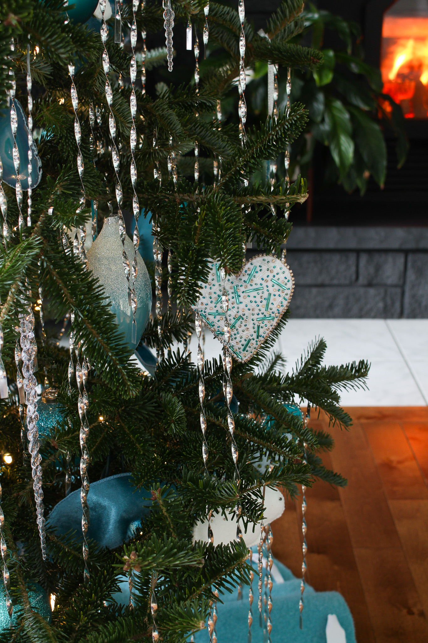 DIY heart shaped ornament