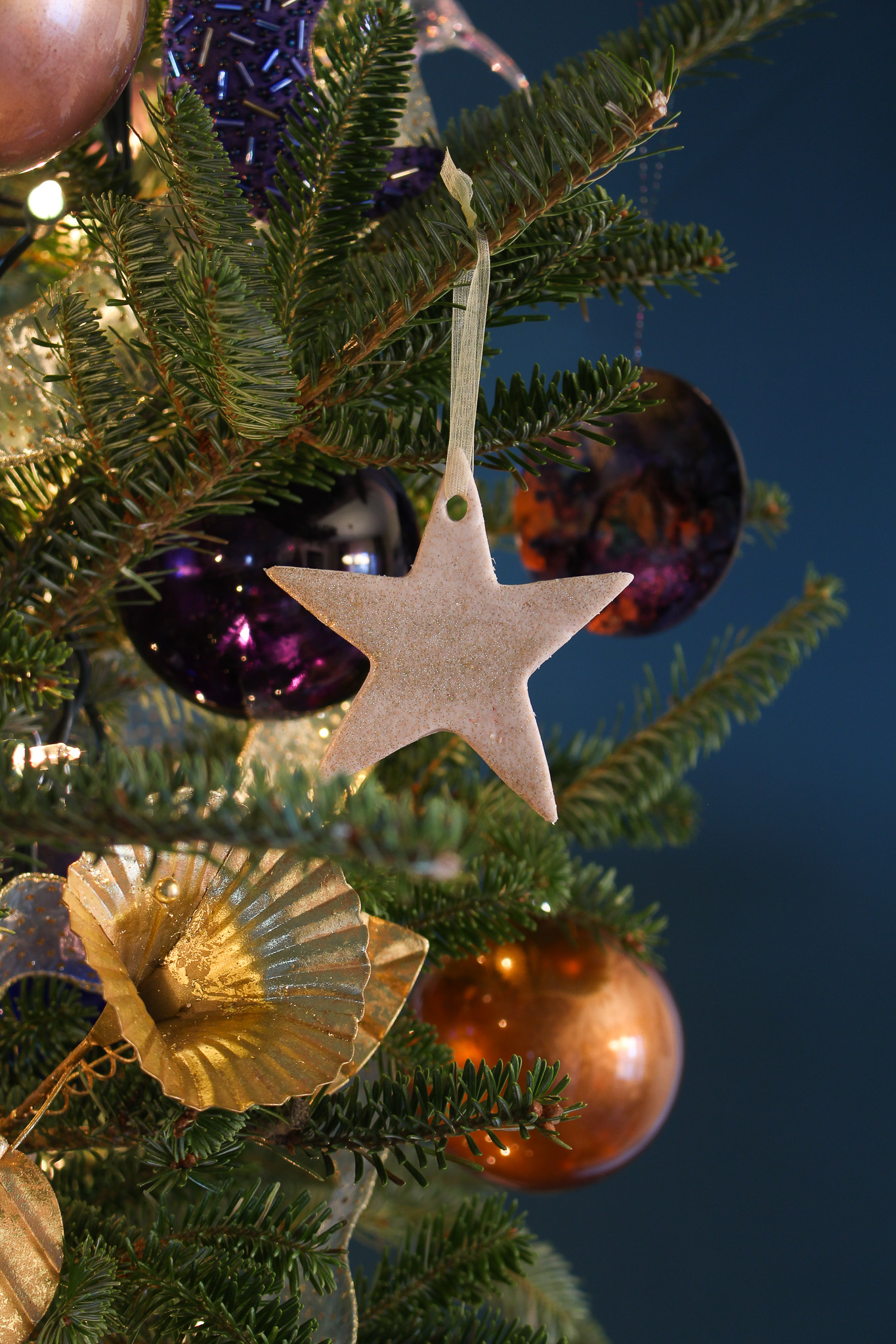 DIY Glitter Star Ornaments