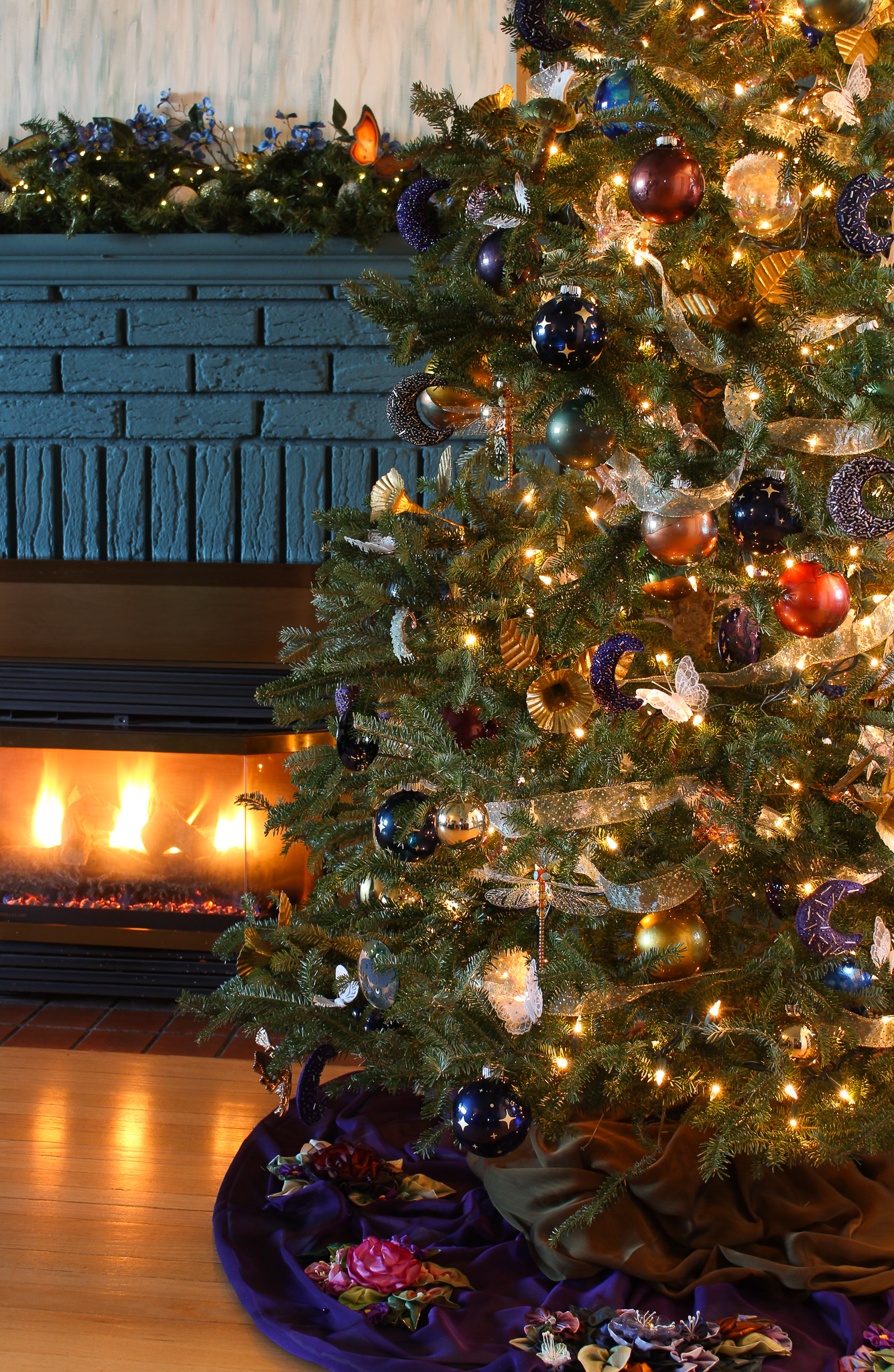 DIY Floral Tree Skirt