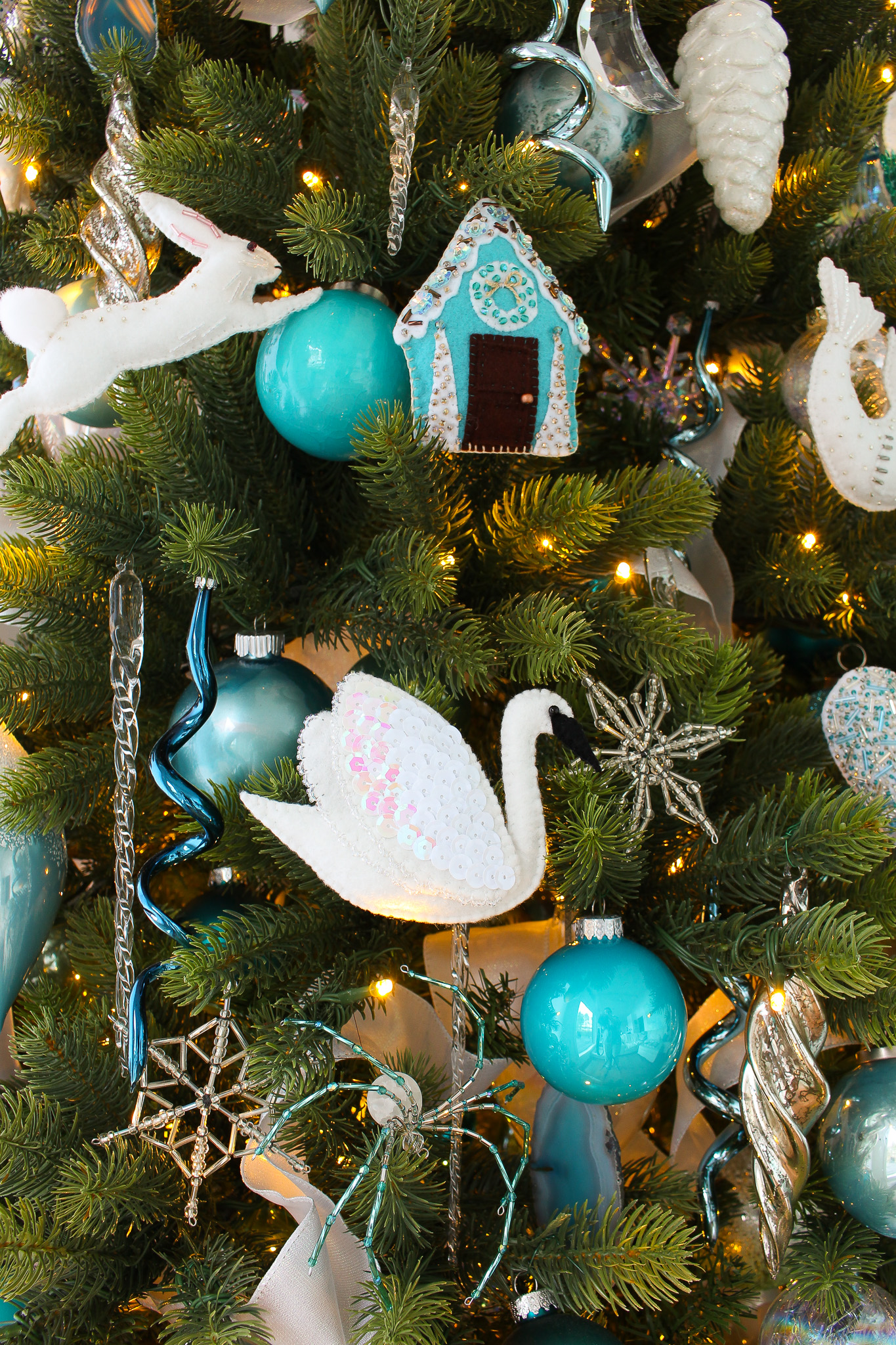 Sequin Swan Ornament DIY