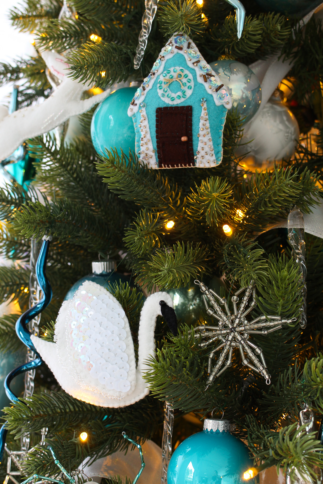 How to Sew a Felt Swan Ornament