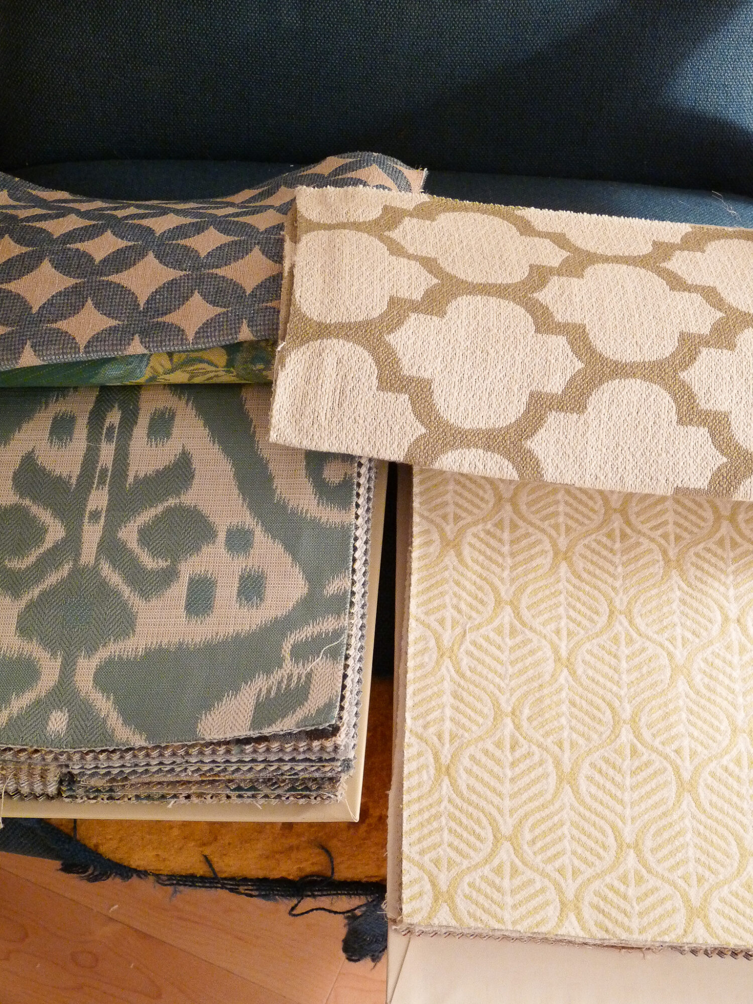 Tips for Choosing the Right Upholstery Fabric