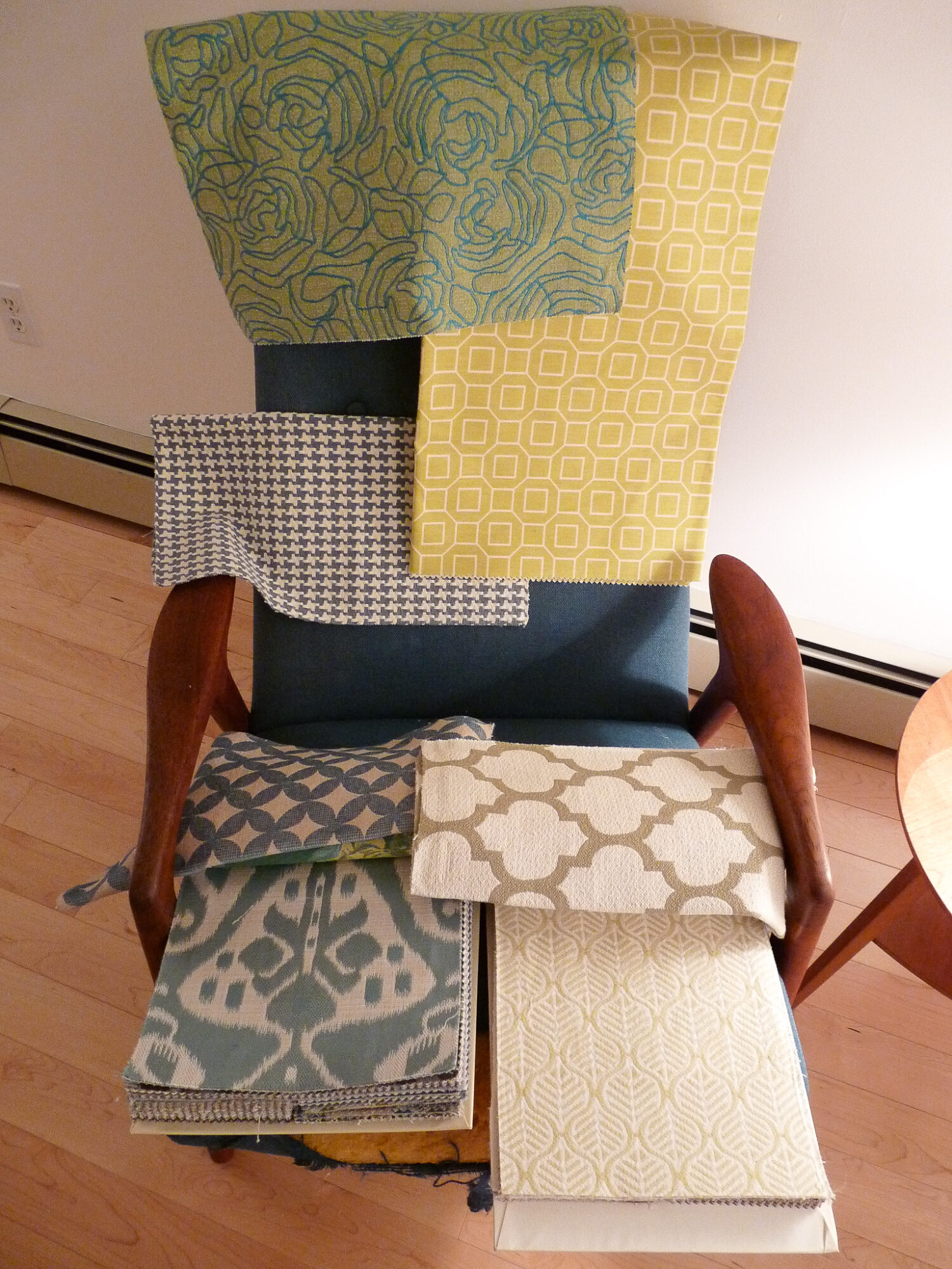 Tips for Picking Upholstery Fabric