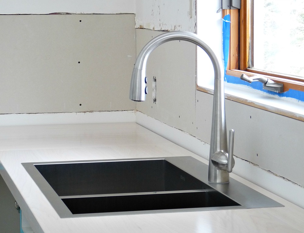 Kitchen Progress: That Sinking Feeling