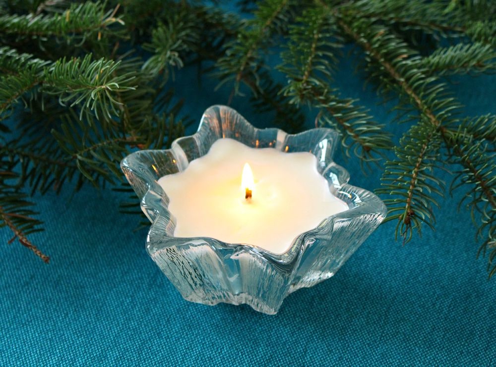 Easy DIY Soy Candles with Essential Oils