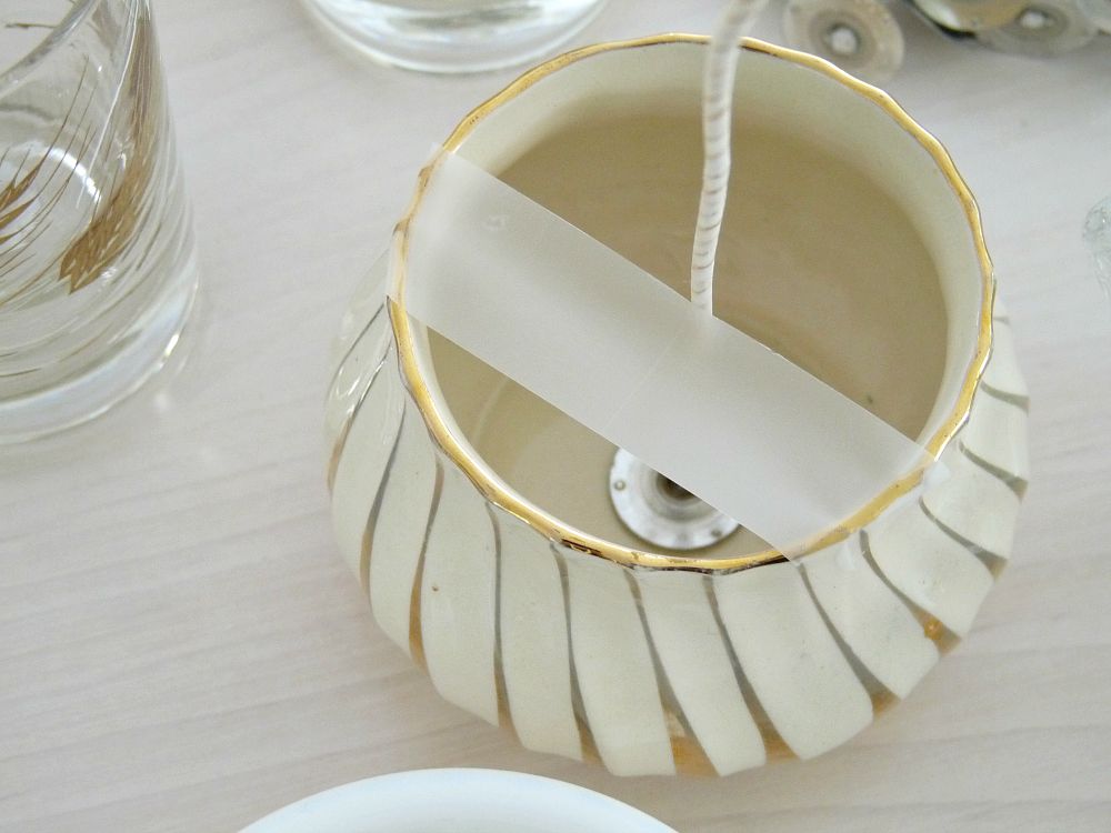 How to Make DIY Poured Soy Candles - Detailed Steps: