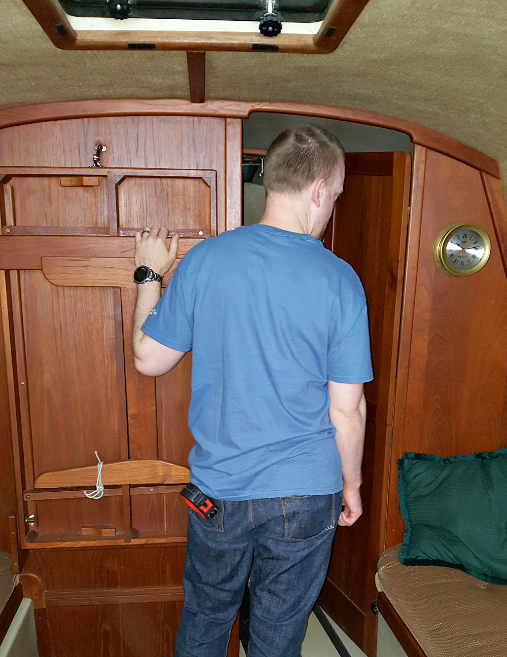 Tour Our New Sailboat – “BEFORE”