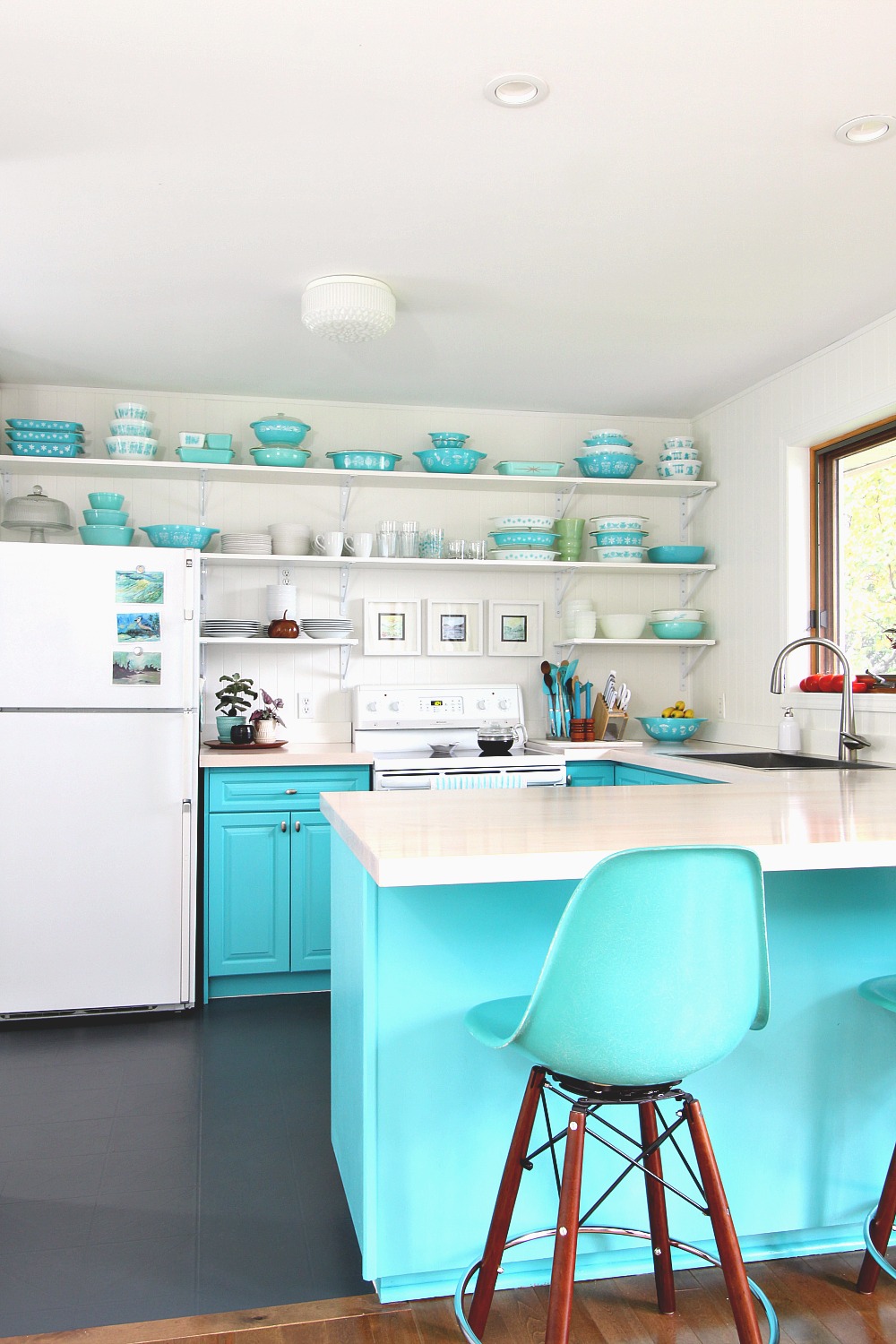 Turquoise Kitchen Design