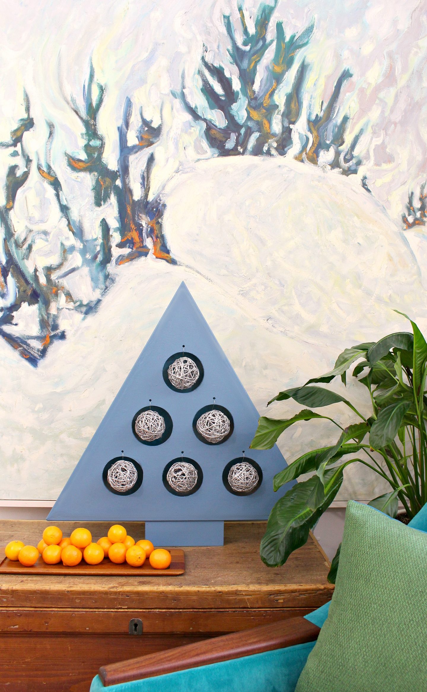 DIY Plywood Ornament Stand with Lights