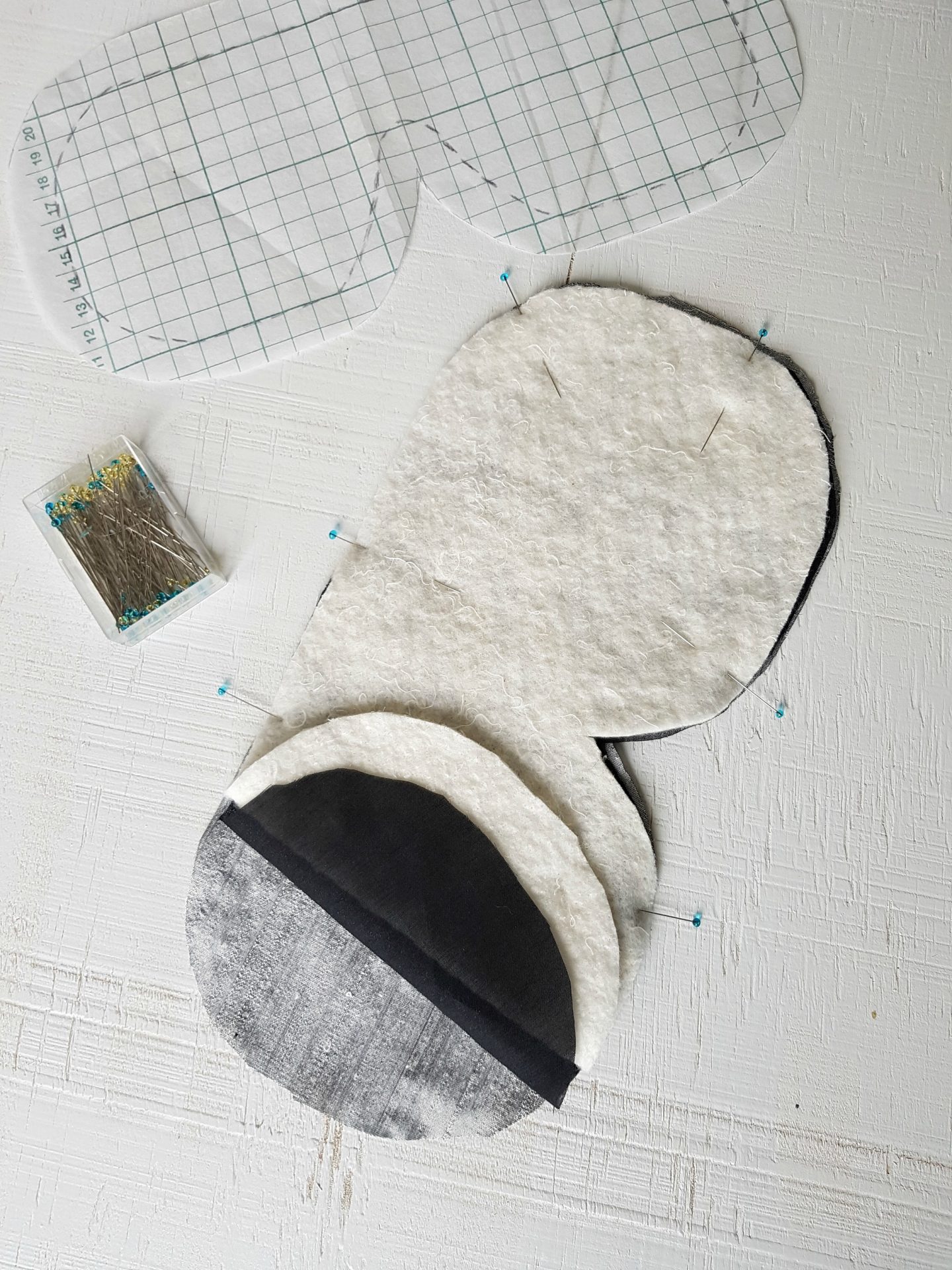 Learn How to Sew an Easy DIY Sleep Mask with Silk Fabric That's Gentle on Skin #sewing #sleepmask #sleep
