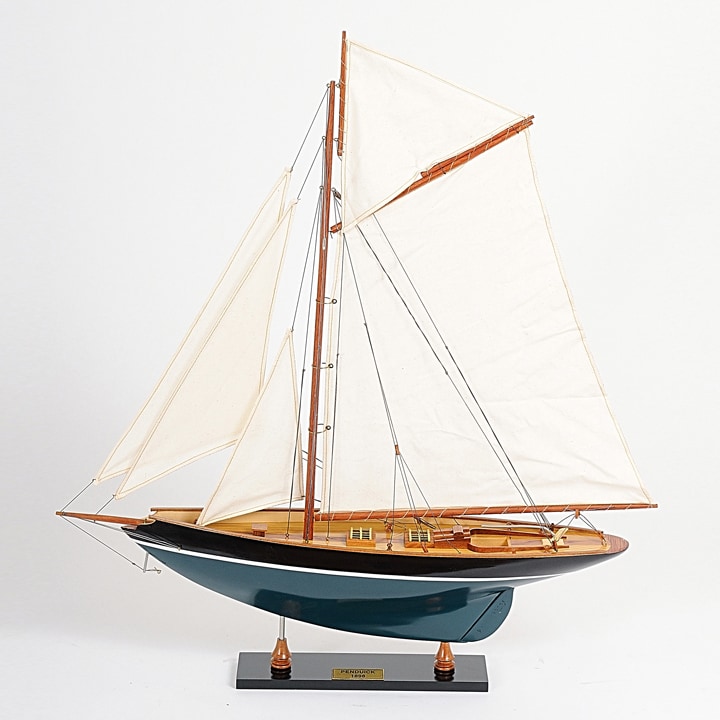 Holiday Gift Guide: Gifts for the Cottage 2018