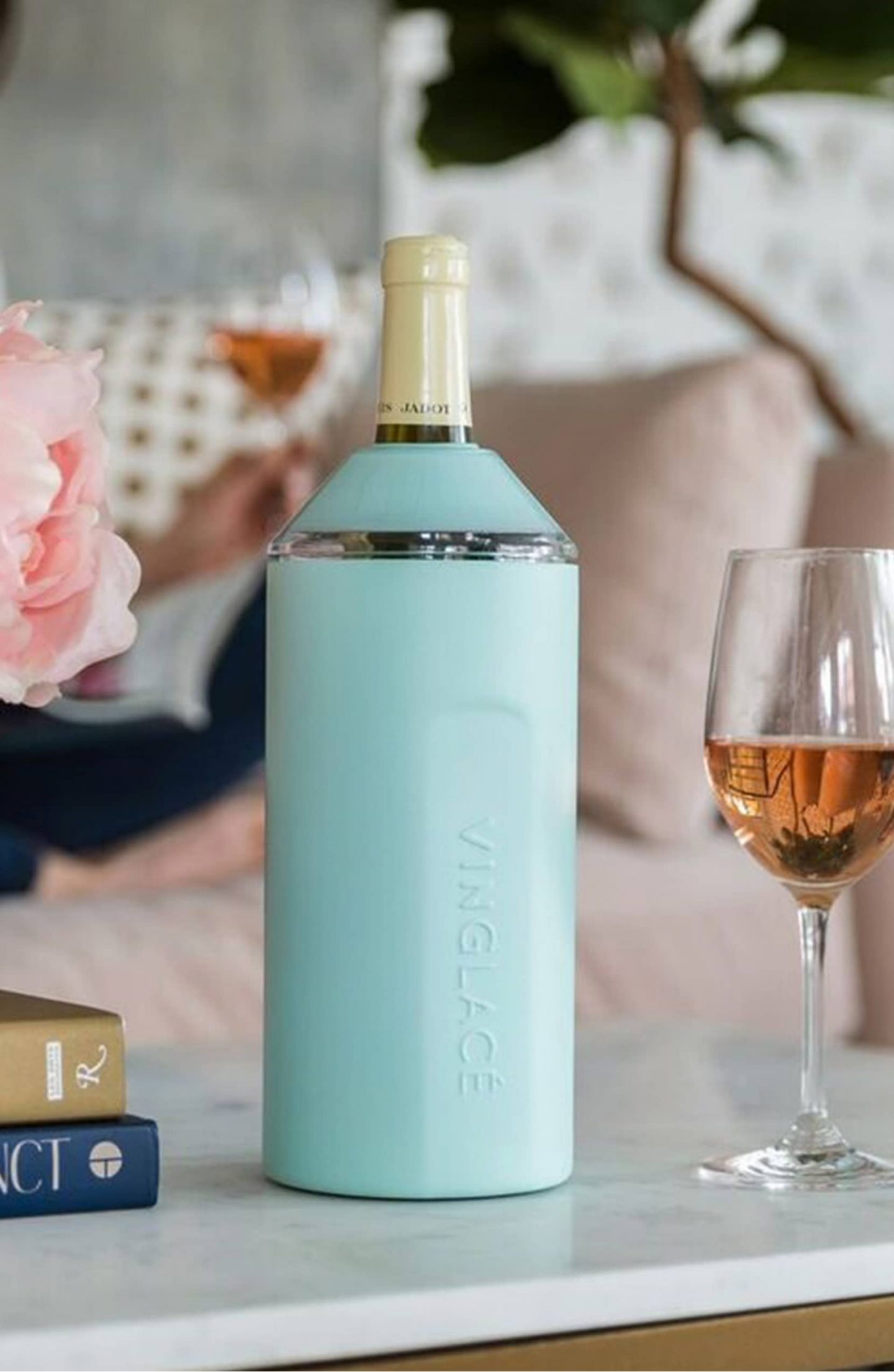 Holiday Gift Guide: Gifts for the Cottage 2018