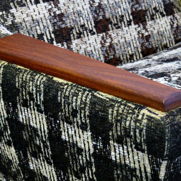 HOW TO REFINISH WOOD CHAIR ARMS AND LEGS