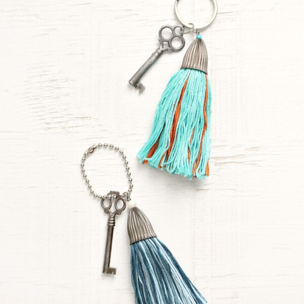 DIY EMBROIDERY FLOSS TASSEL KEY CHAINS