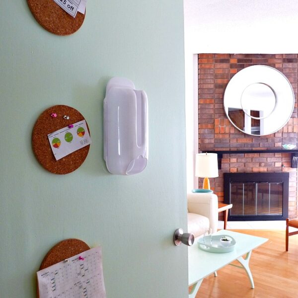 MINT DOOR AND DIY CORK MEMO BOARD