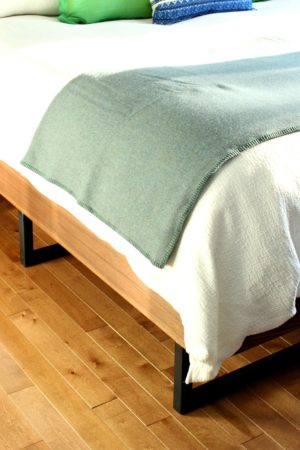 PENDLETON THROW SHALE BLUE