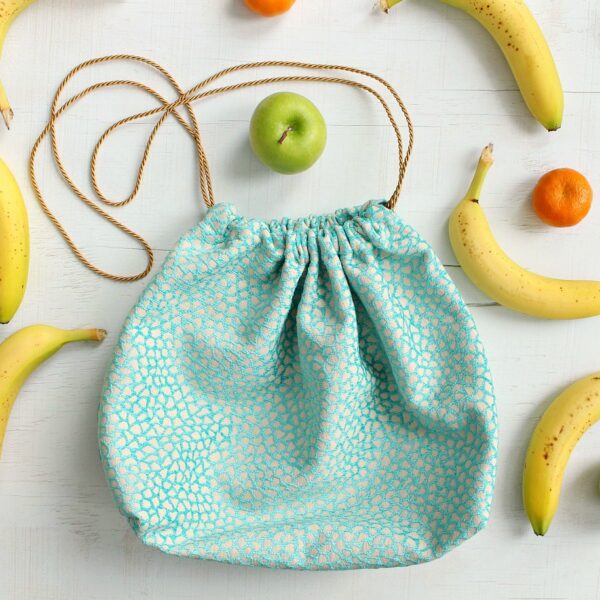 EASY DRAWSTRING LUNCH BAG