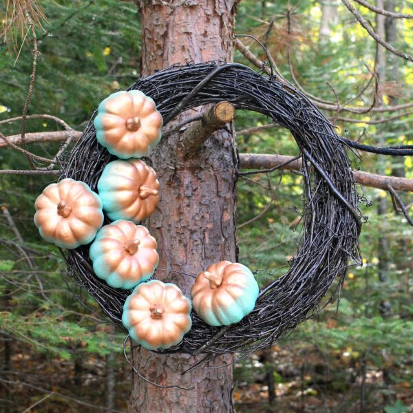 DIY PUMPKIN WREATH