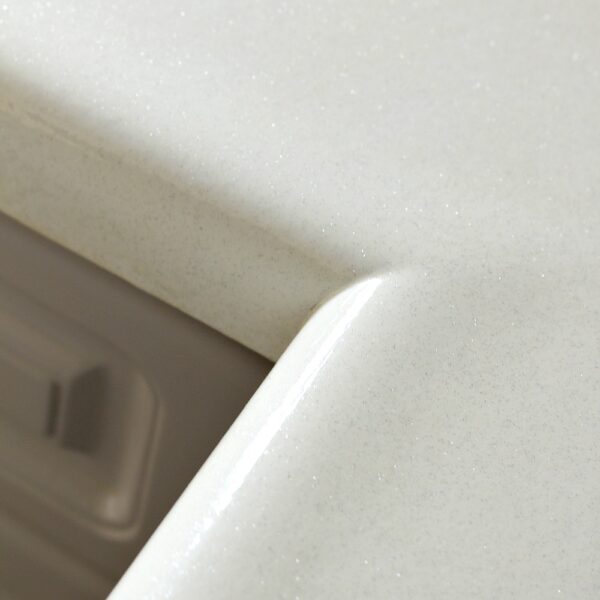 HOW TO REPAINT LAMINATE COUNTERS