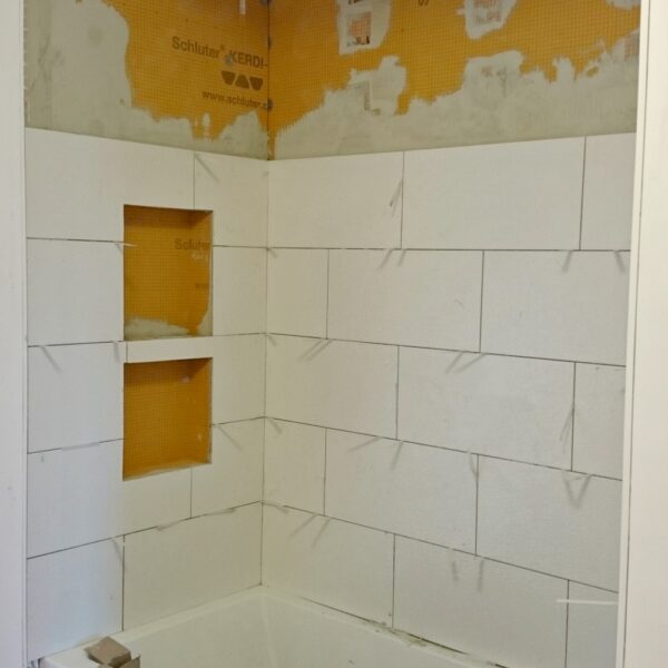 WHAT TO EXPECT TILING A BATHROOM