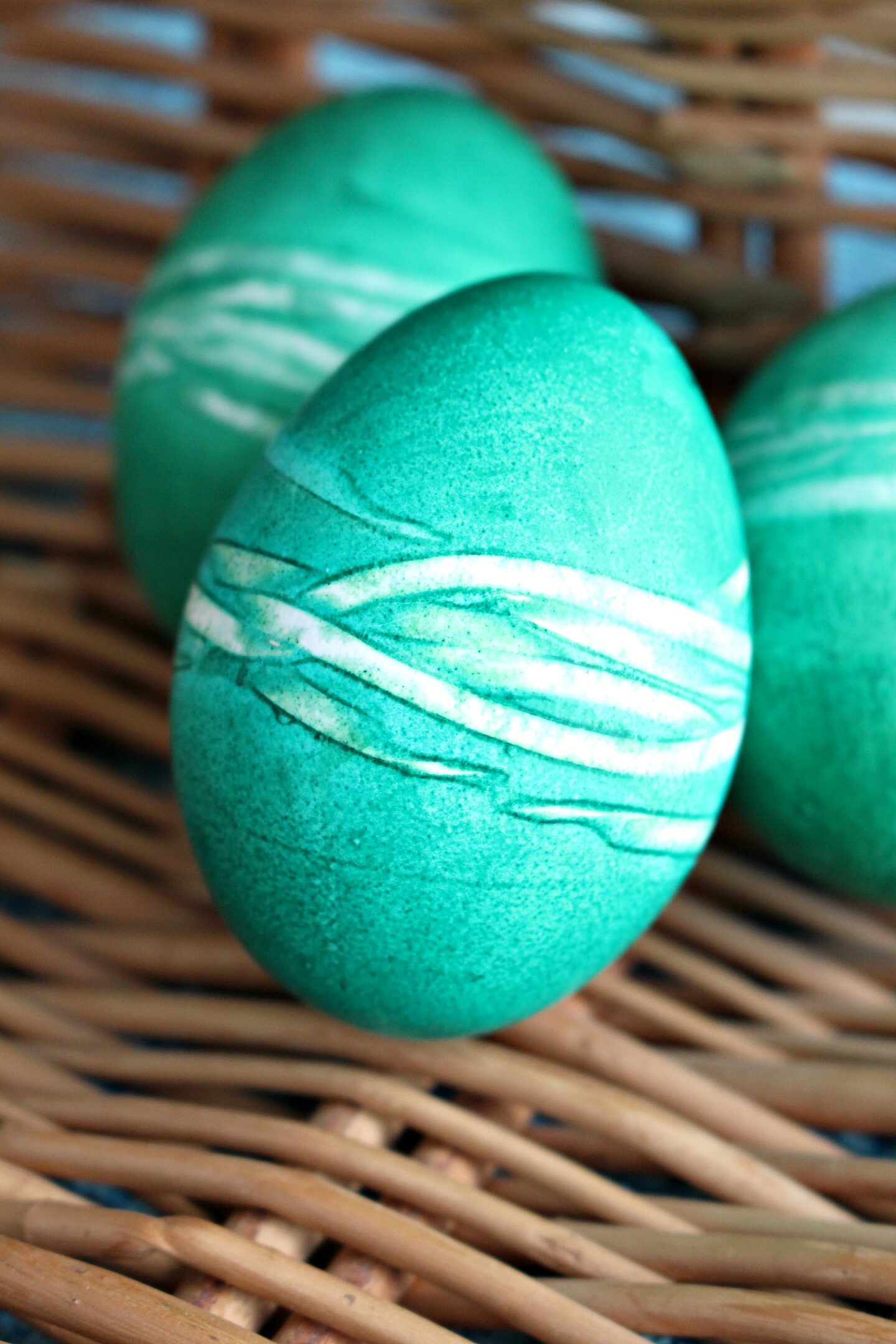 Rubber Band Easter Eggs | Last Minute Easter Egg Dyeing Idea