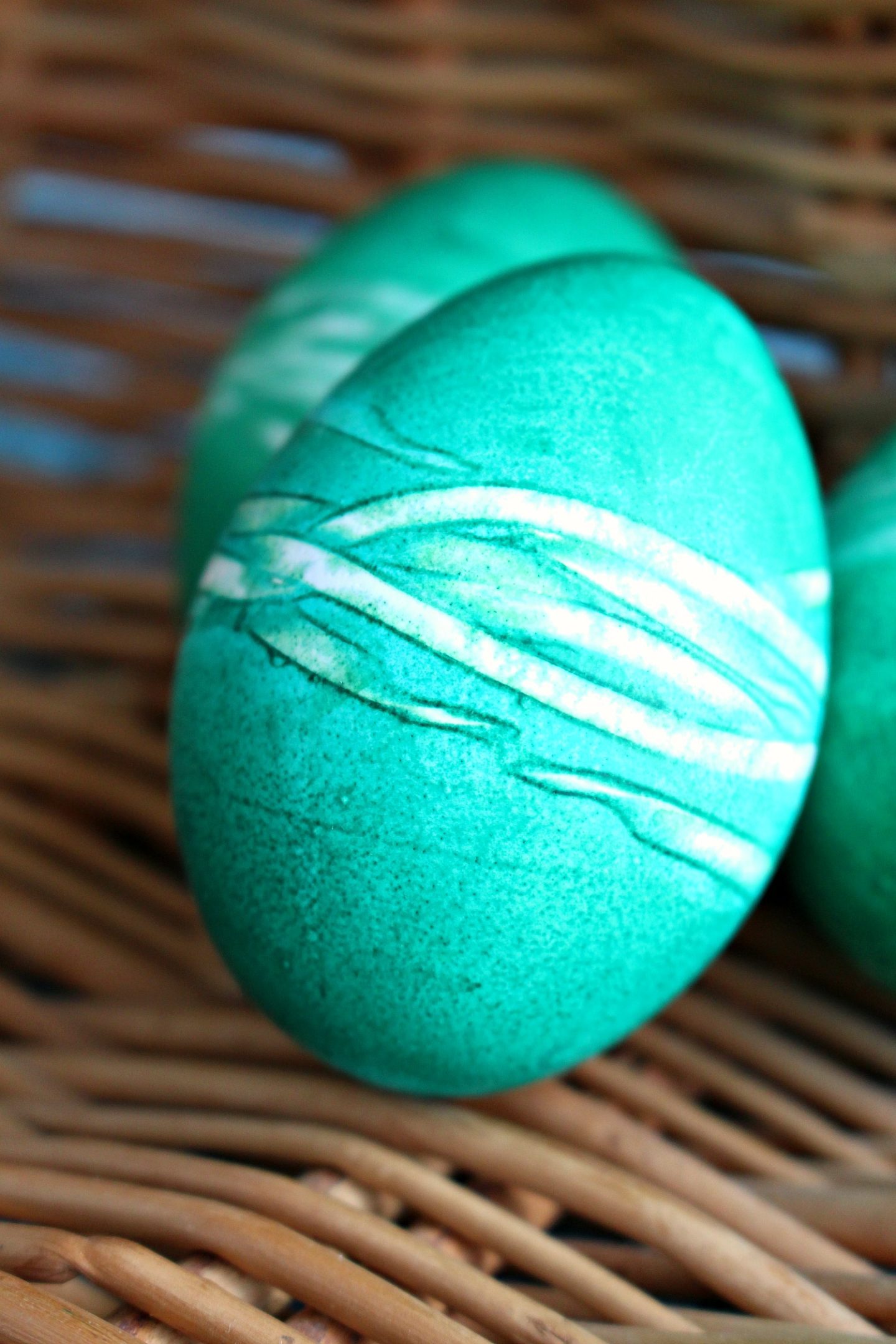 Rubber Band Easter Eggs | Last Minute Easter Egg Dyeing Idea