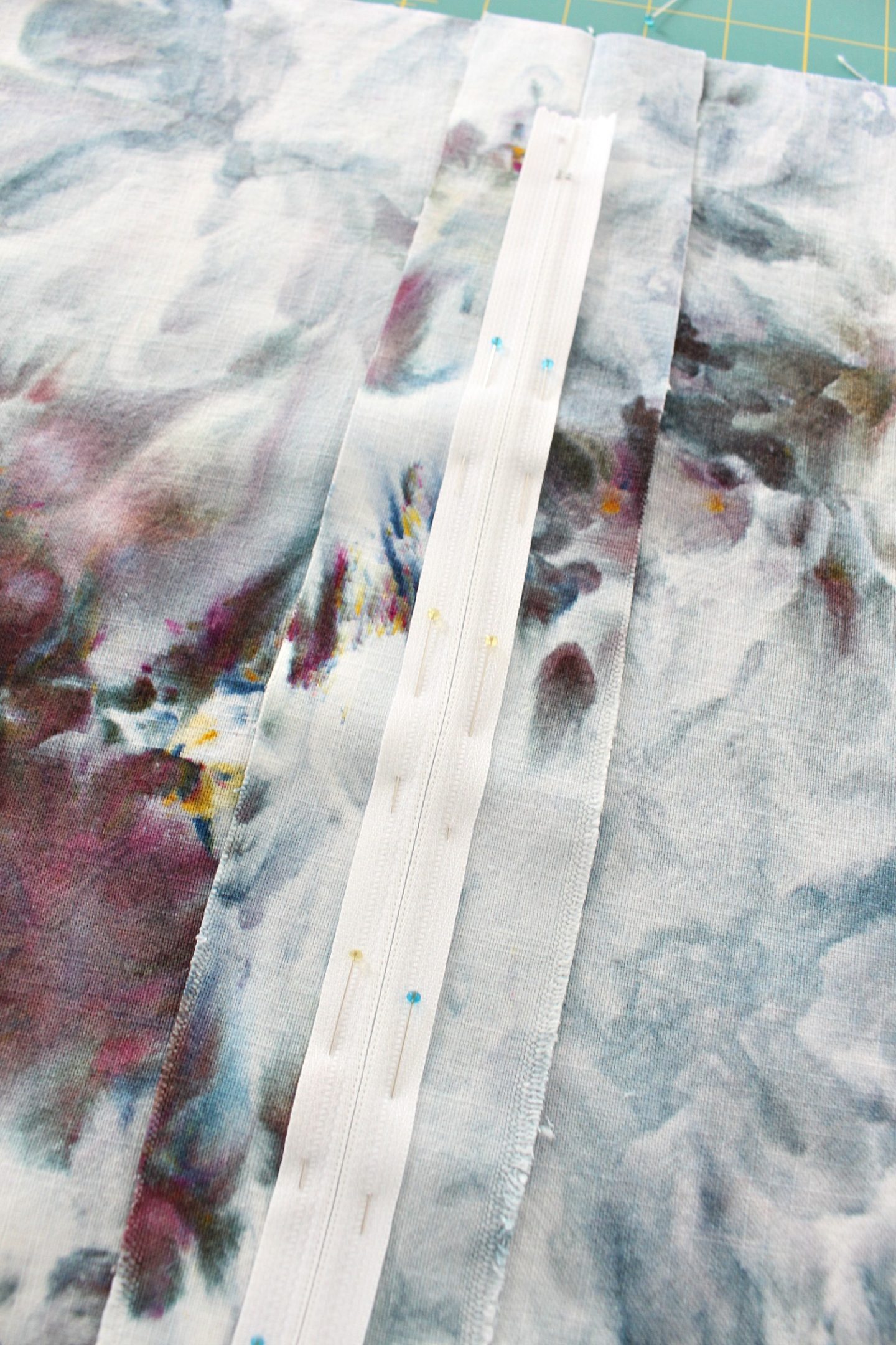 diy zippered pillow tutorial