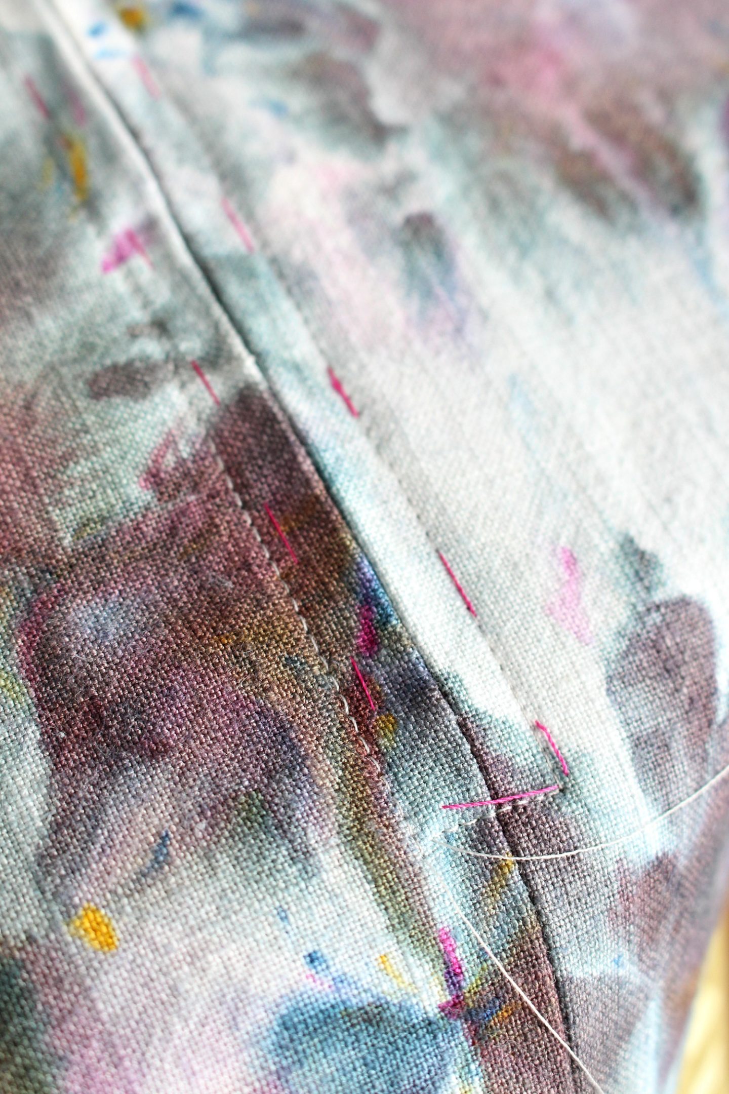 how to sew a zippered pillow