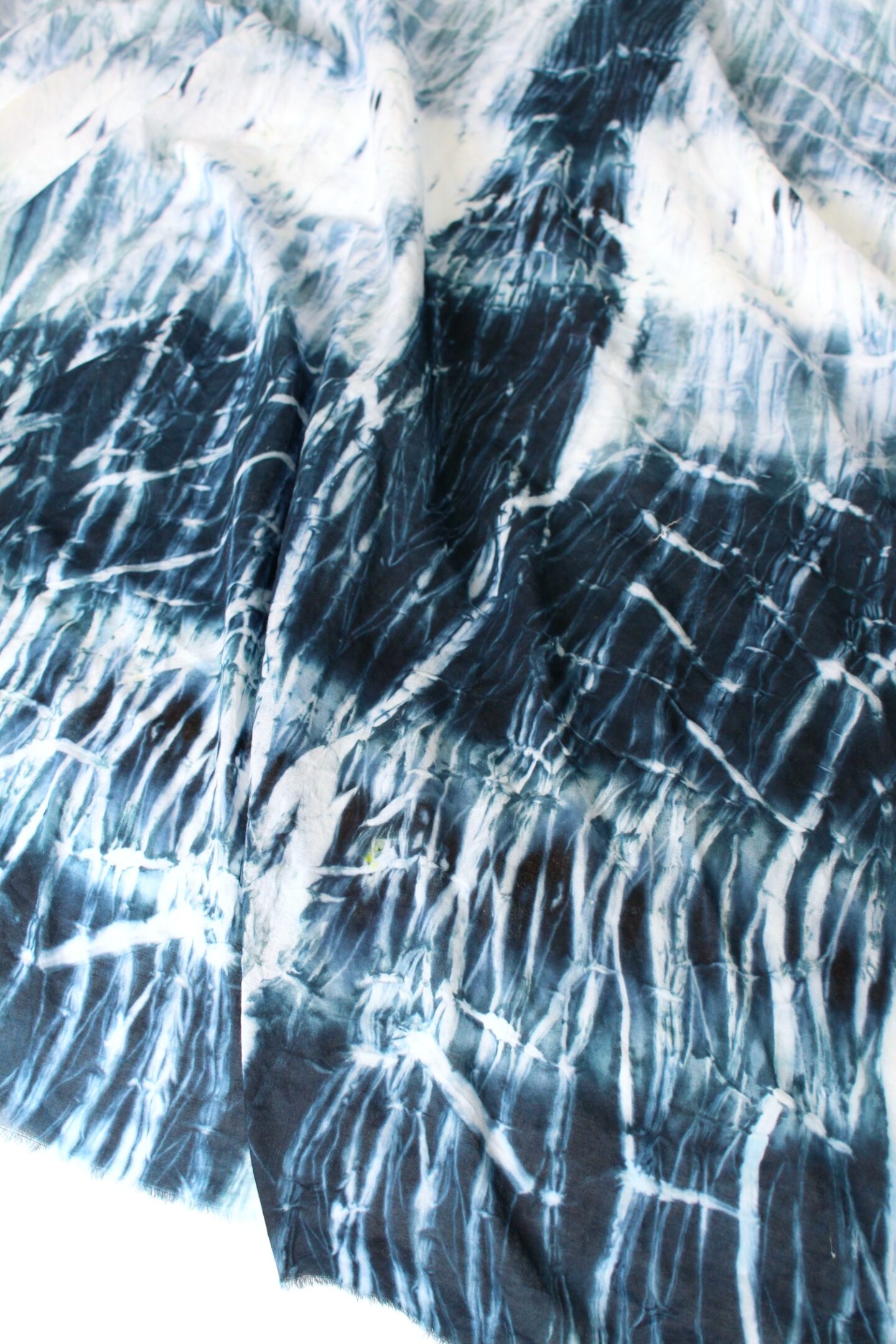 DIY Shibori Pole Dyeing Experiment | How to Dye Fabric with Pole Dyeing Method