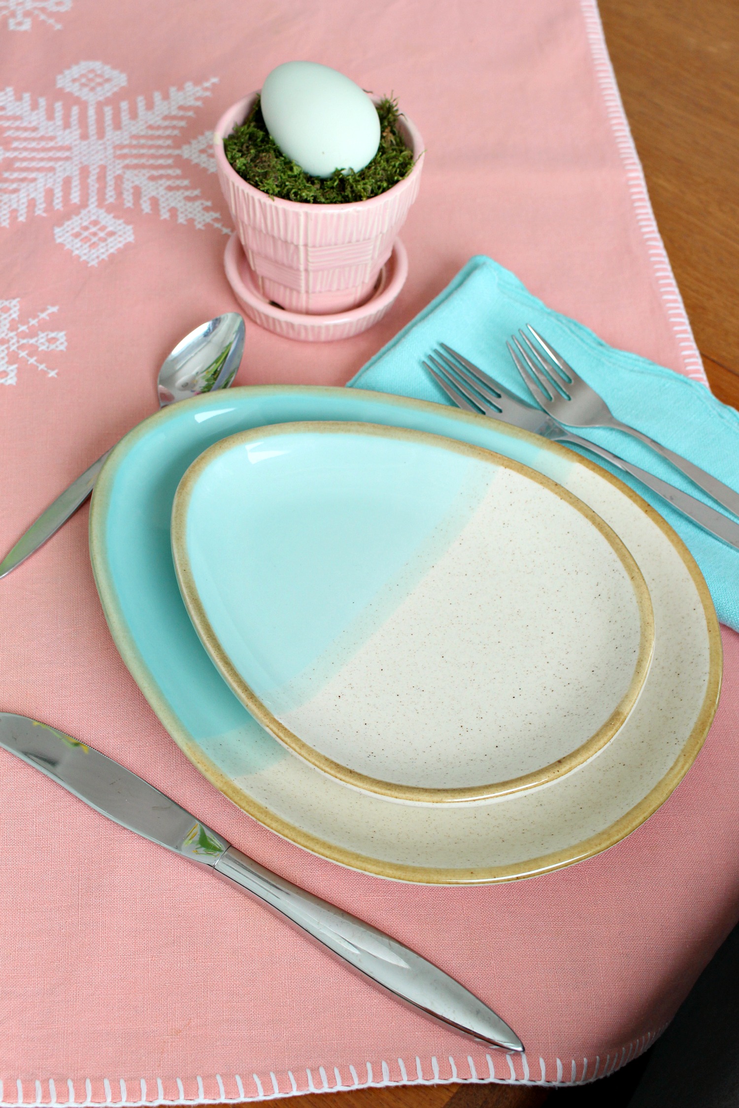 Aqua Egg Shaped Plates