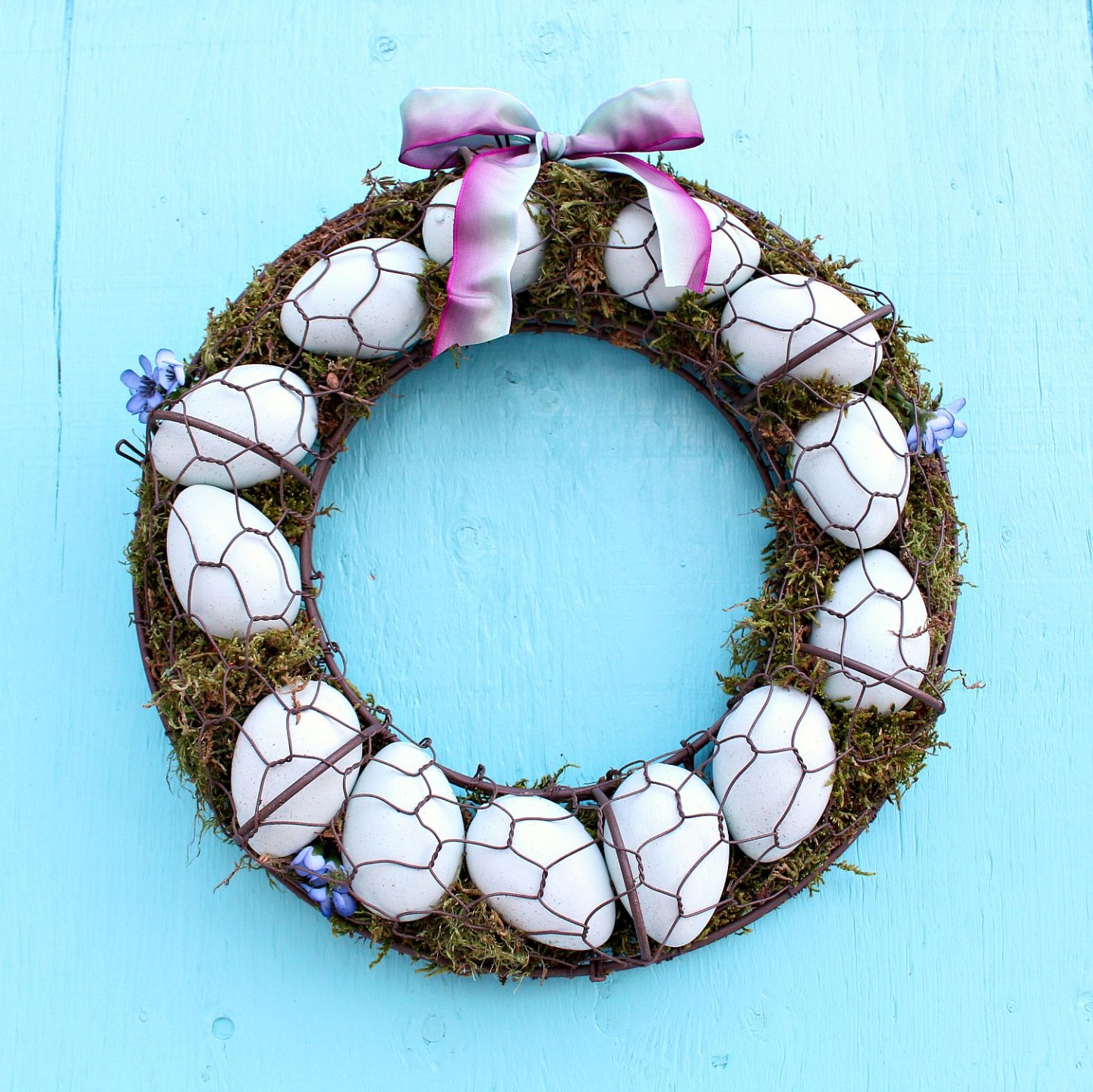diy-egg-wreath-idea-for-spring-dans-le-lakehouse