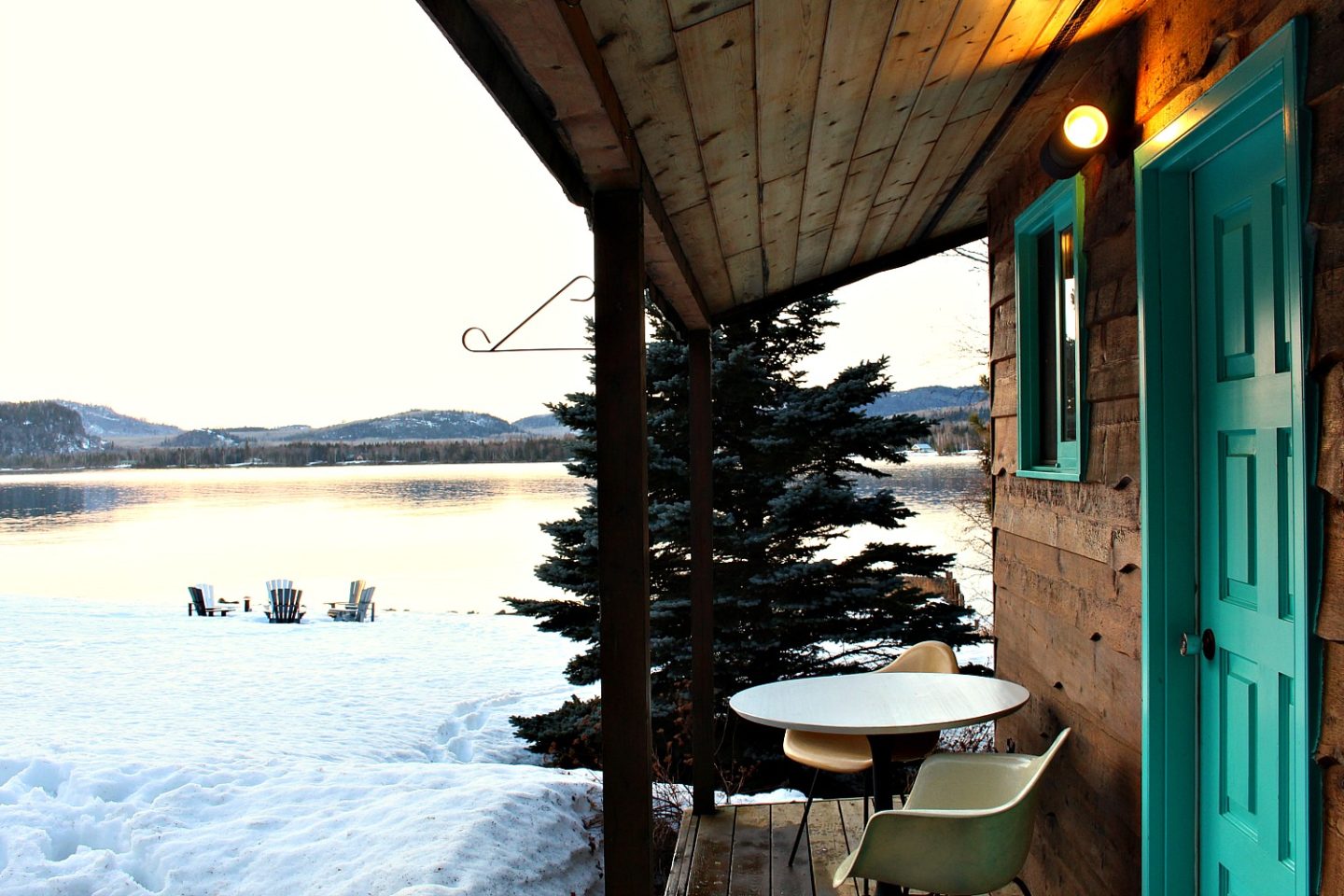 How to Replace a Light Fixture