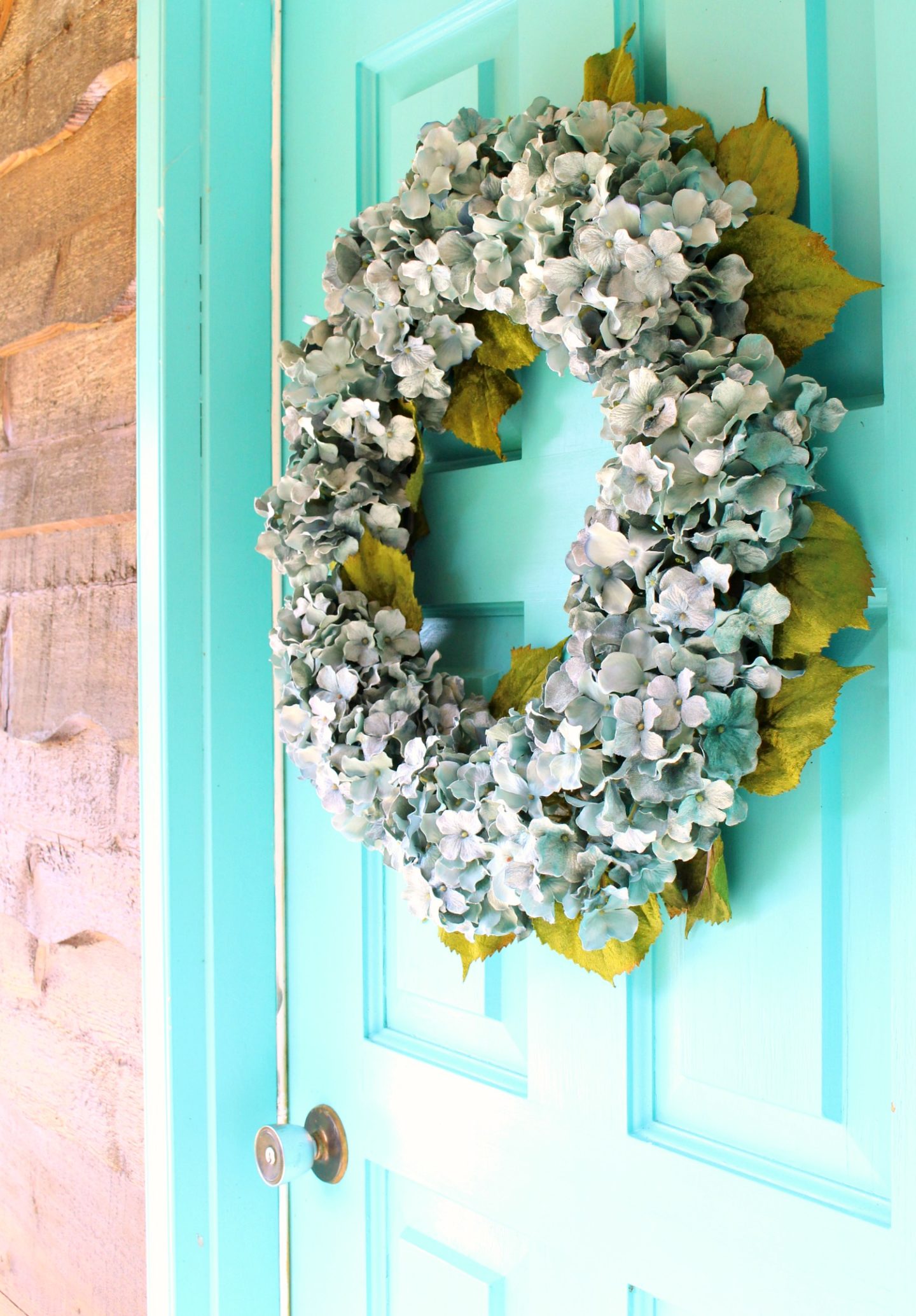 Easy DIY Hydrangea Wreath | How to Make a Hydrangea Wreath for Summer