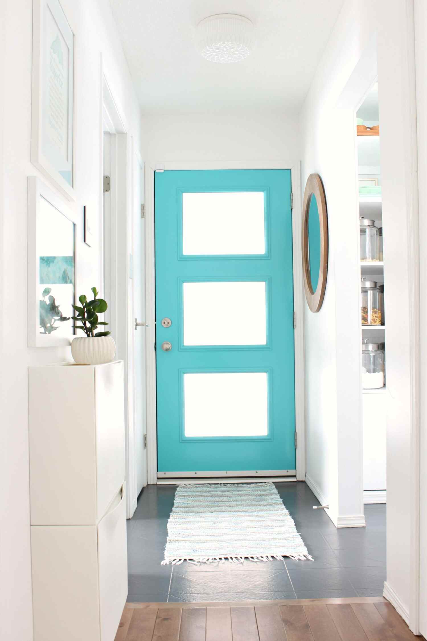 A New Mid-Century Modern Inspired Exterior Door